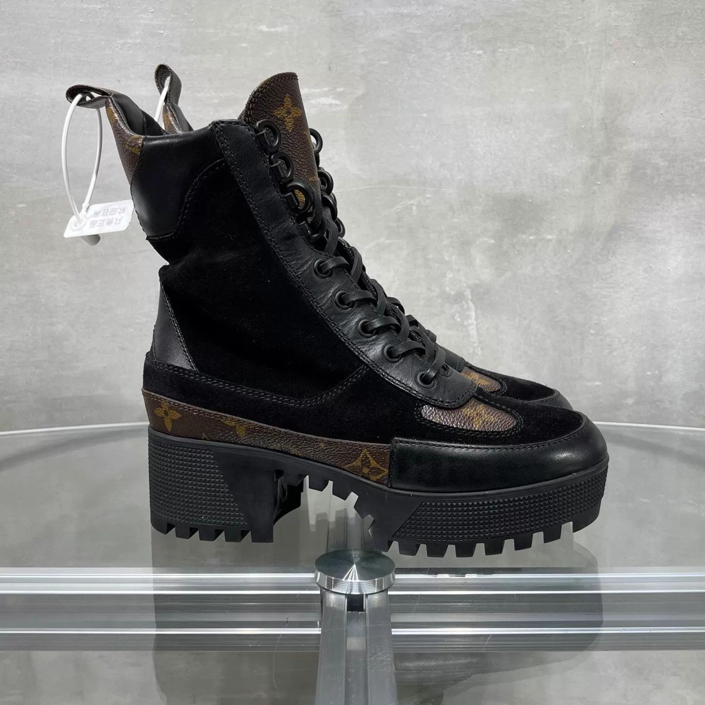 Louis Vuitton LV Women's Monogram Platform Mid-Calf Boots 34.5 YH24717 Size US 4 / IT 34 - 4 Thumbnail