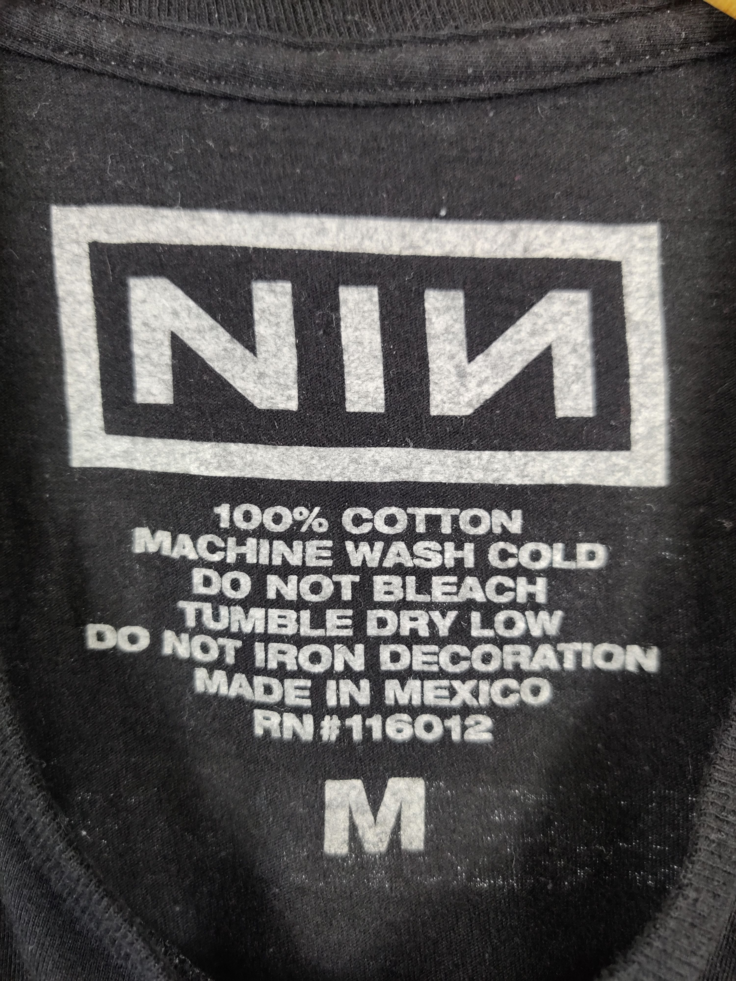 Band Tees Vintage Nin Inch Nails Rock Band Tee Tshirt Size US M / EU 48-50 / 2 - 9 Thumbnail