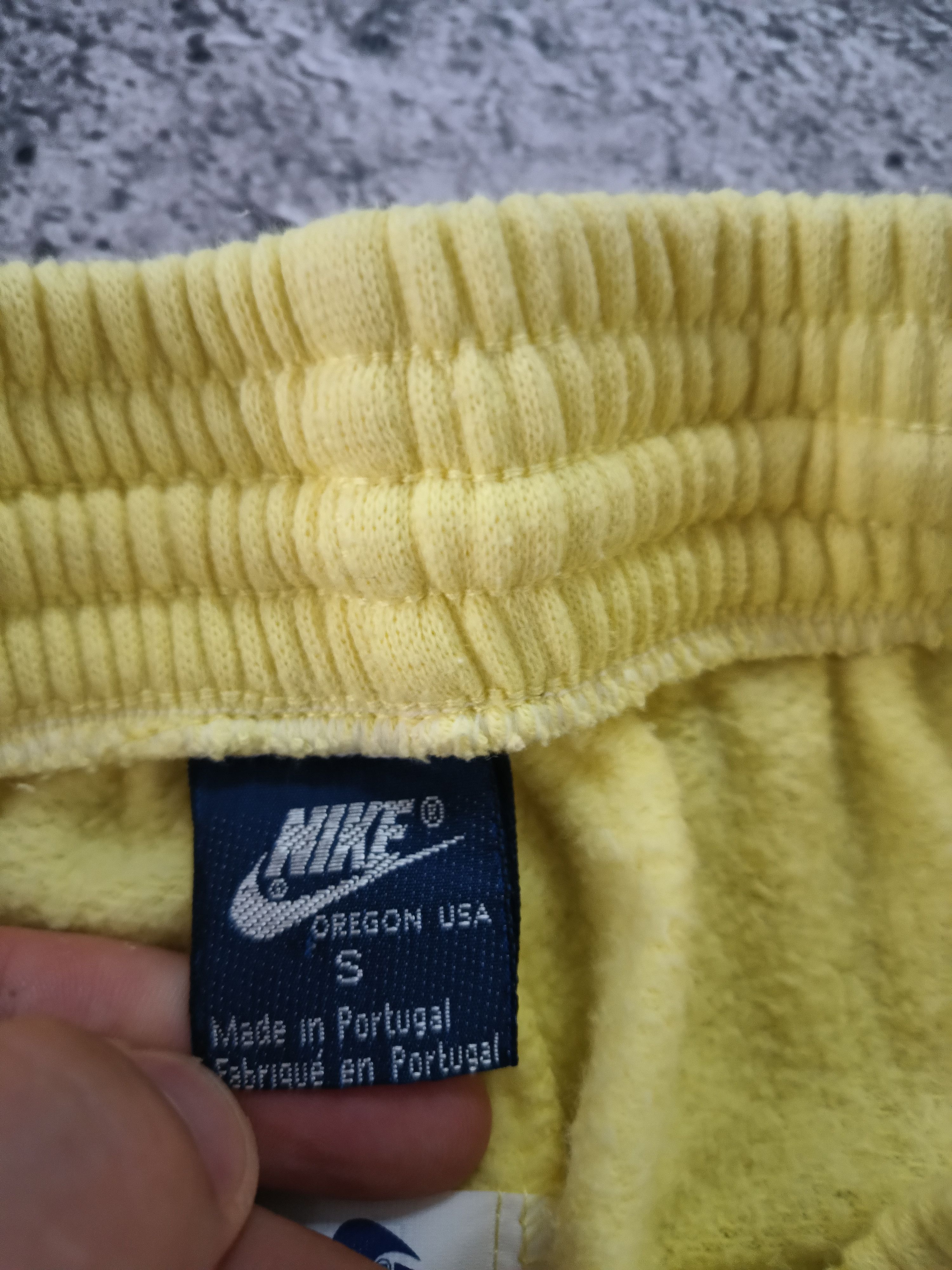 Nike × Vintage Vintage 80s Nike Oregon Yellow Jogger Sweatpants Blue Tag Size US 32 / EU 48 - 4 Thumbnail