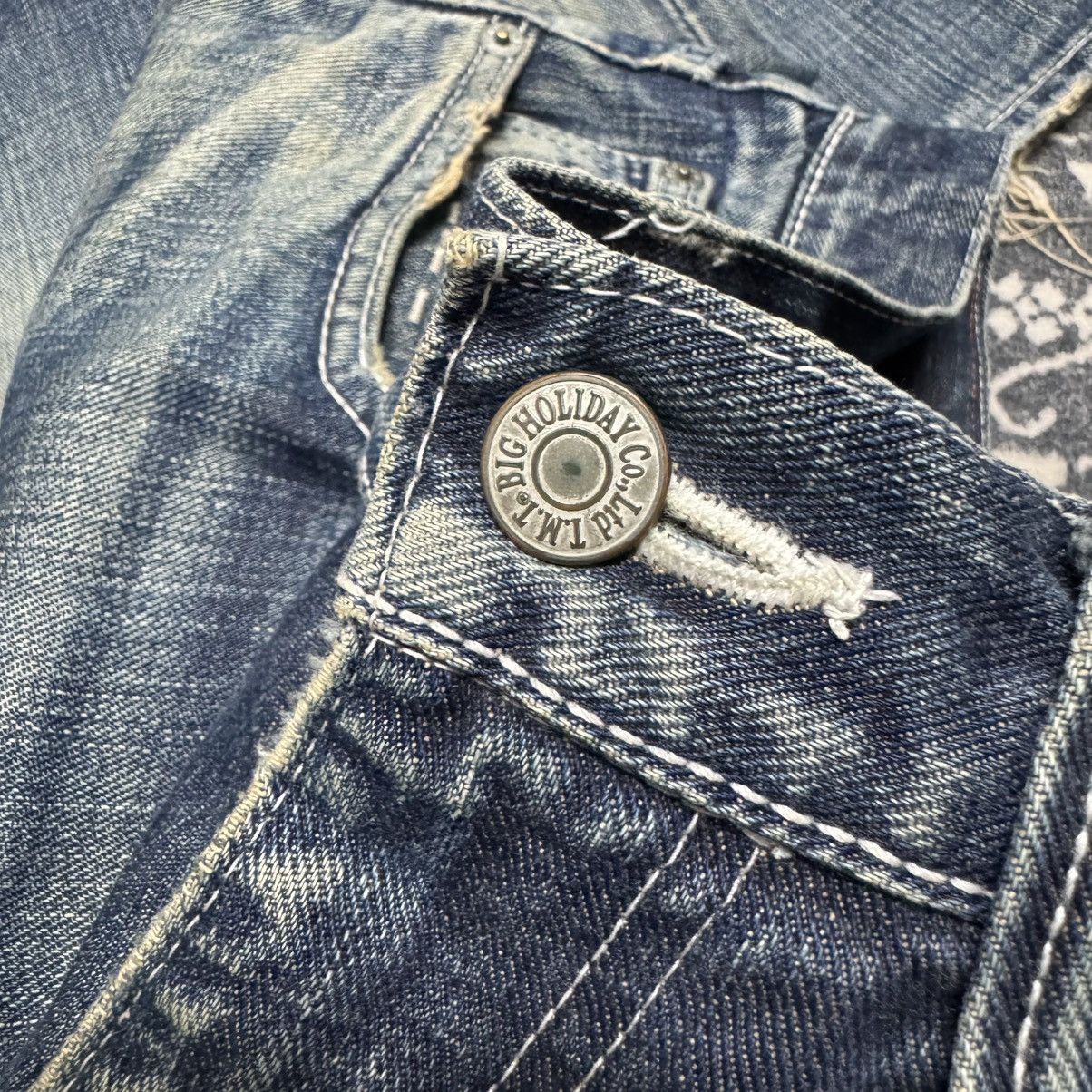 TMT TMT Denim Flare Jeans Size US 31 - 19 Thumbnail