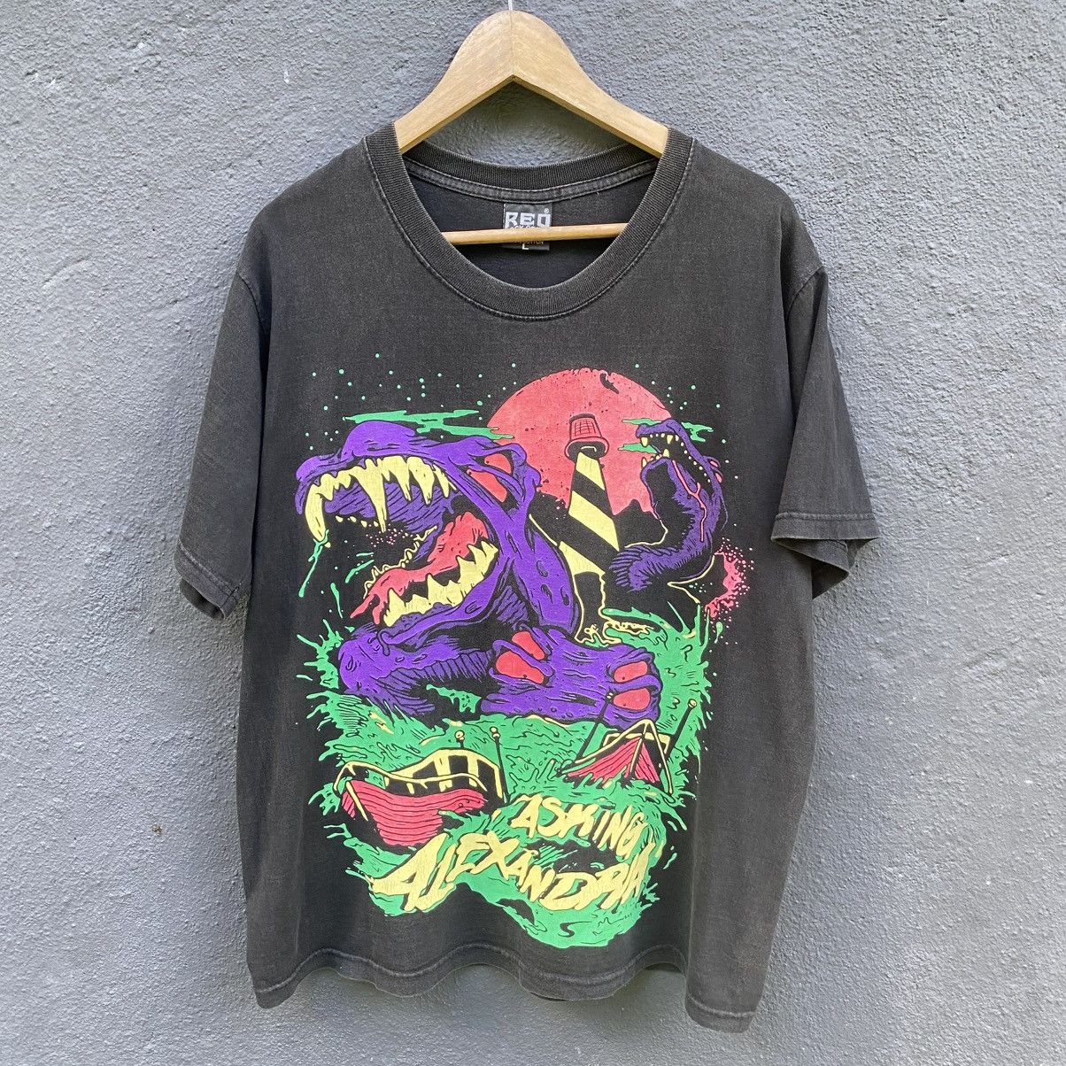 Thrashed Faded Vintage Asking Alexandria Band Tee