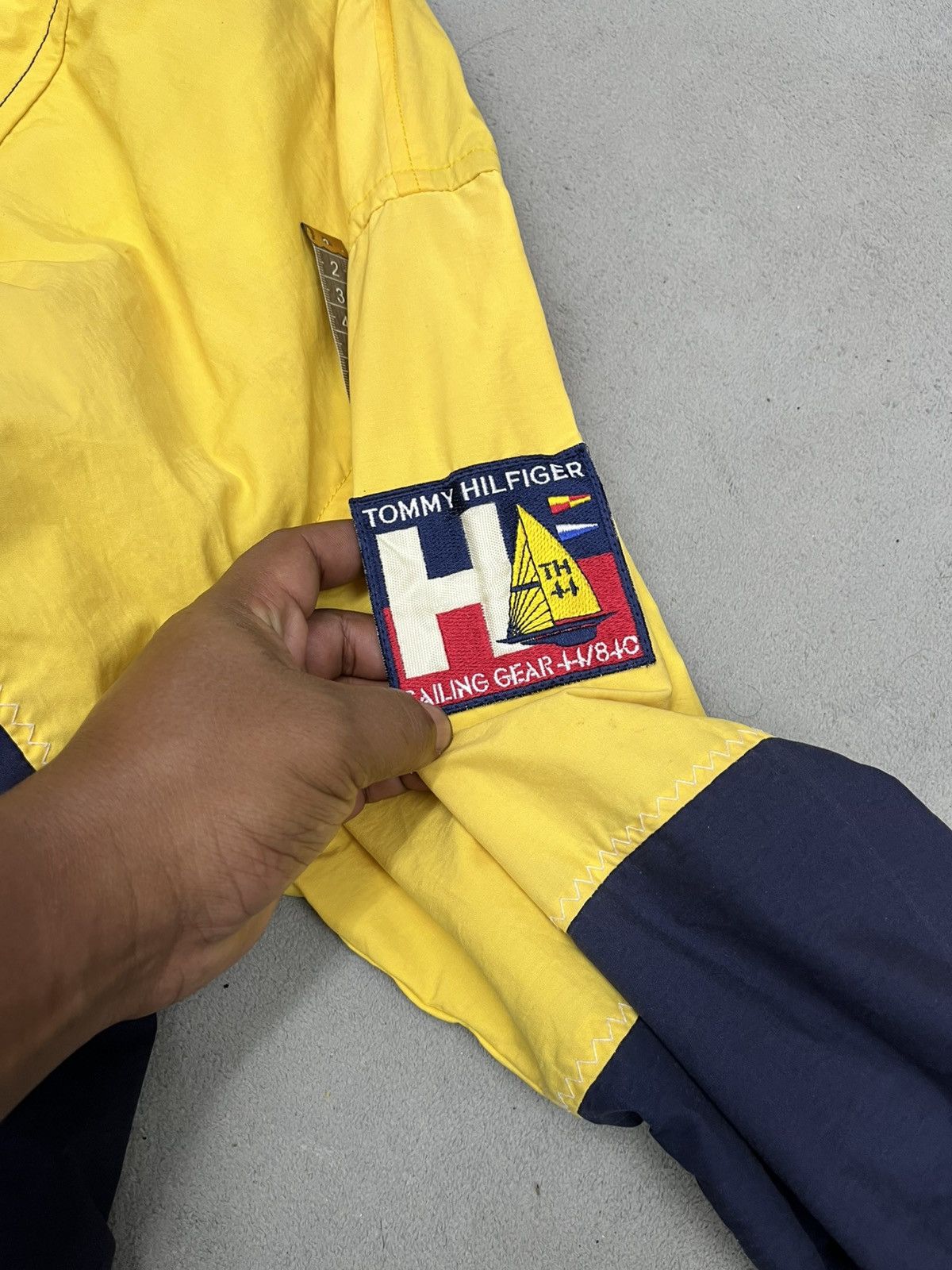 Japanese Brand × Tommy Hilfiger × Vintage ARCHIVE🔥VTG TOMMY HILFIGER SAILING GEAR CHORE JACKET Size US L / EU 52-54 / 3 - 14 Thumbnail