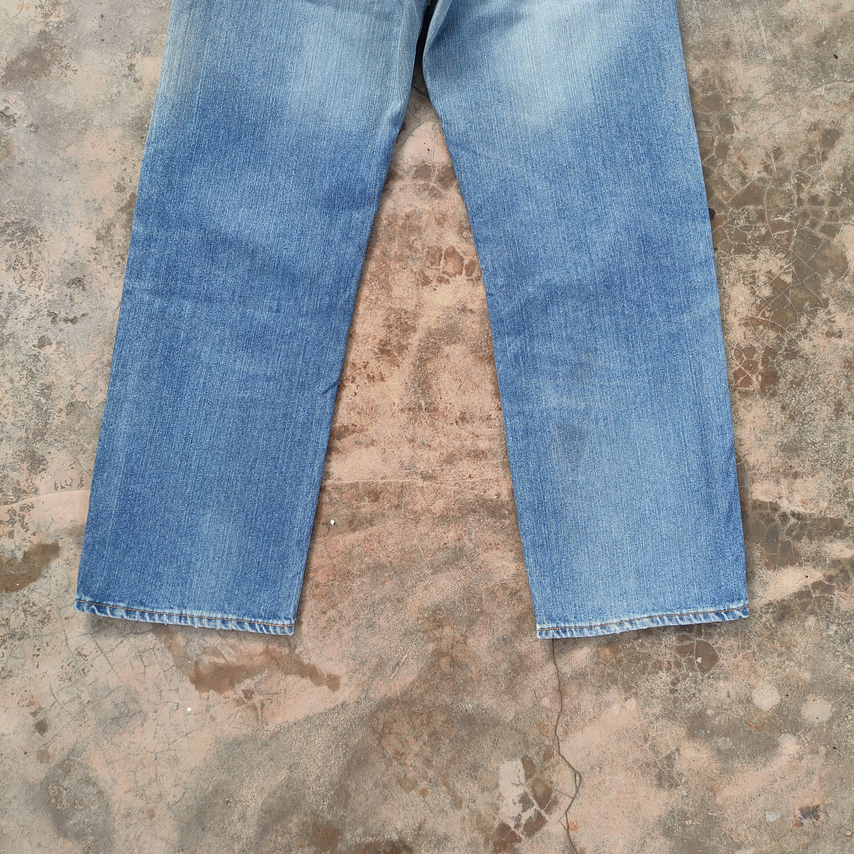 Japanese Brand VINTAGE JAPANESE FADED DISTRESSED DENIM JEAN PANTS Size US 31 - 9 Thumbnail