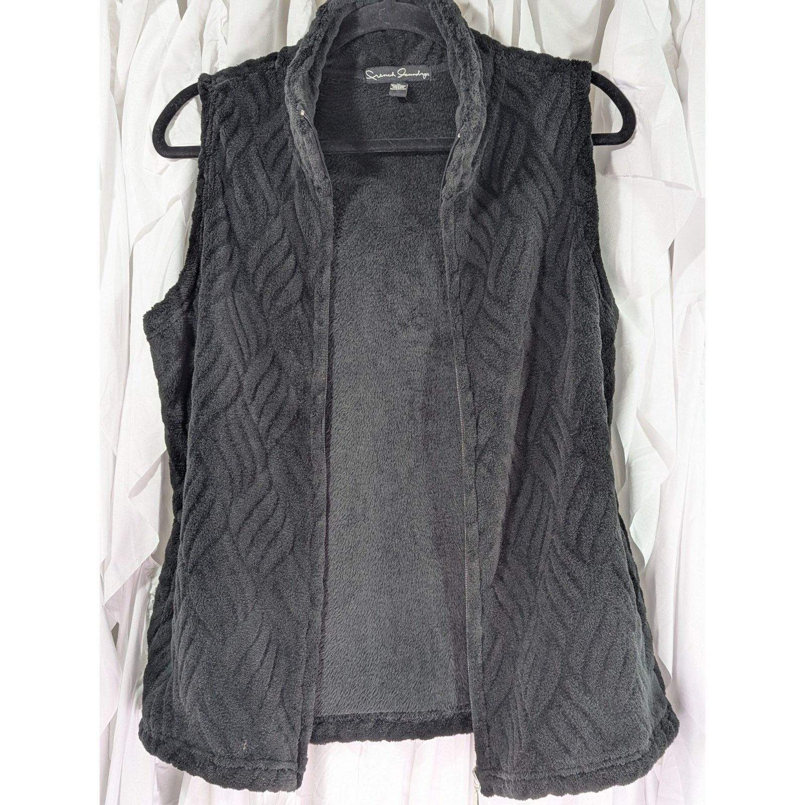 Other French Laundry Black Faux Fur Full Zip Vest Pockets Medium Size M / US 6-8 / IT 42-44 - 7 Thumbnail