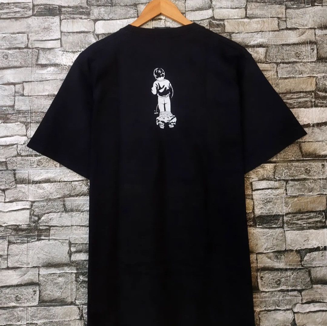 Band Tees Vtg Early 2001 Puddle Of Mudd Boy Peeing Rock Band T-shirt Size US M / EU 48-50 / 2 - 4 Thumbnail