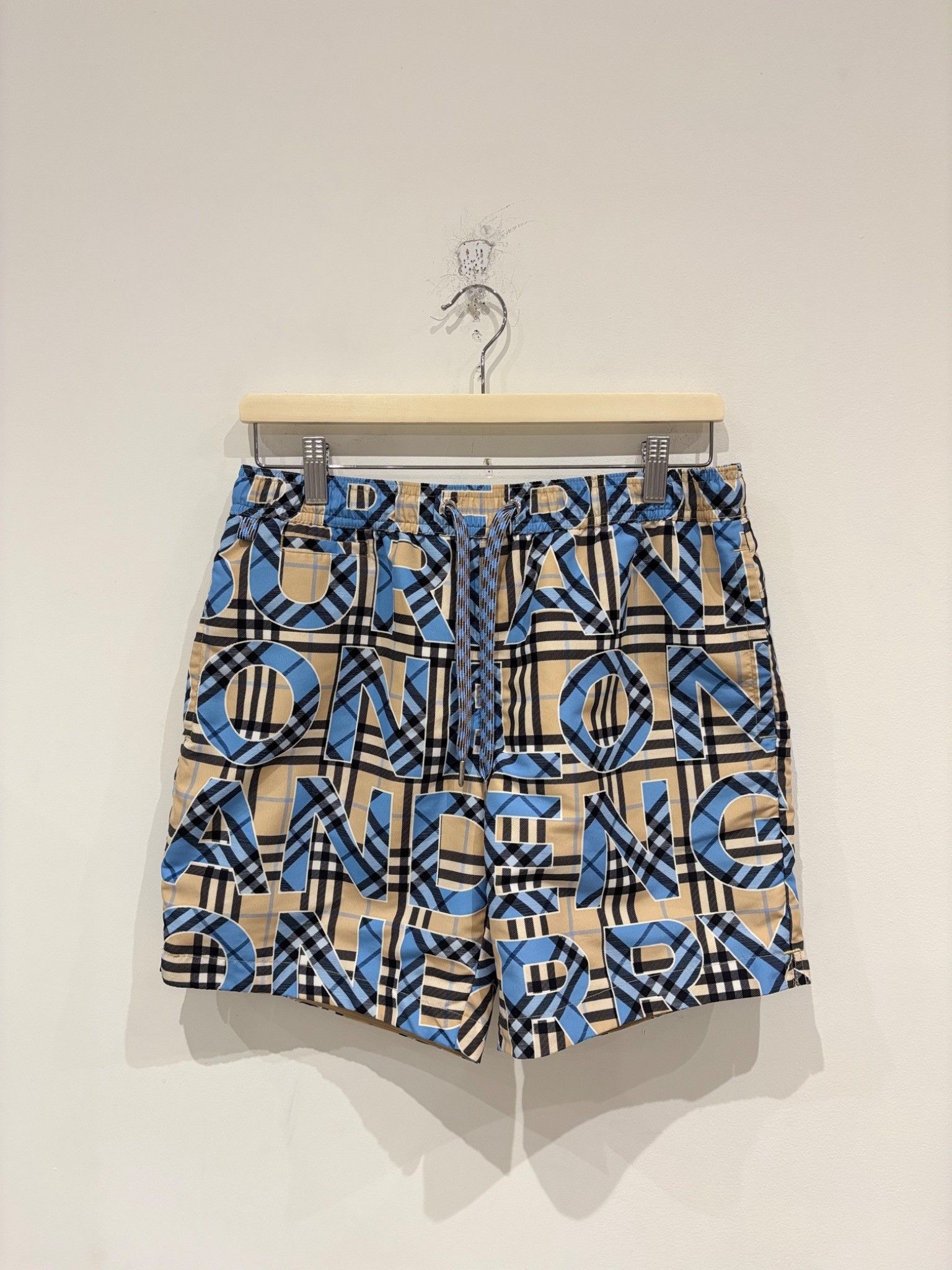 Burberry Burberry Vintage Check Drawstring Shorts Archive Beige Blue Size US 30 / EU 46 - 1 Thumbnail