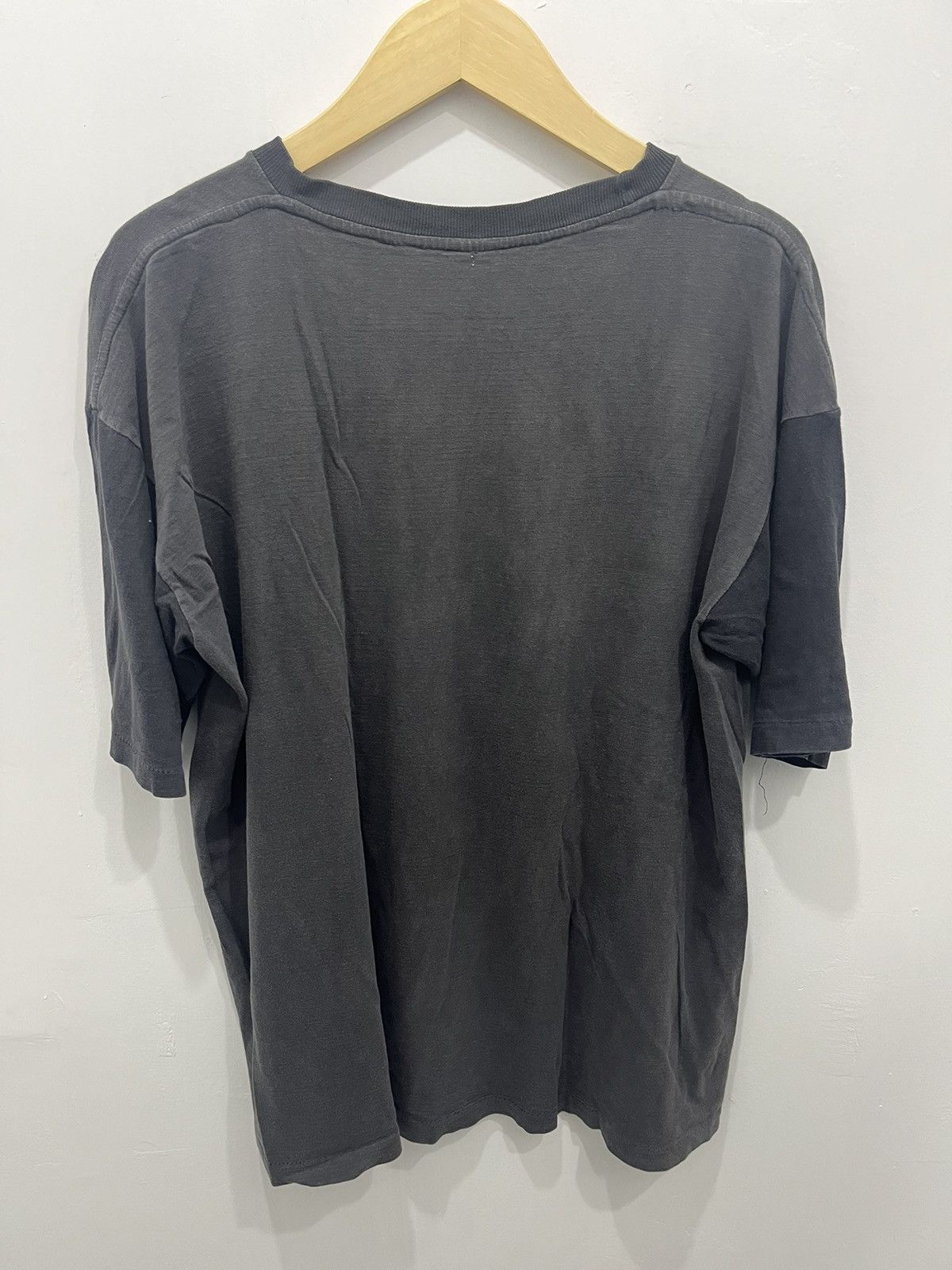 Vintage Thrashed Sun Faded Raiders Distressed Skull Logo Tee Y2K Vtg Size US XXL / EU 58 / 5 - 7 Thumbnail