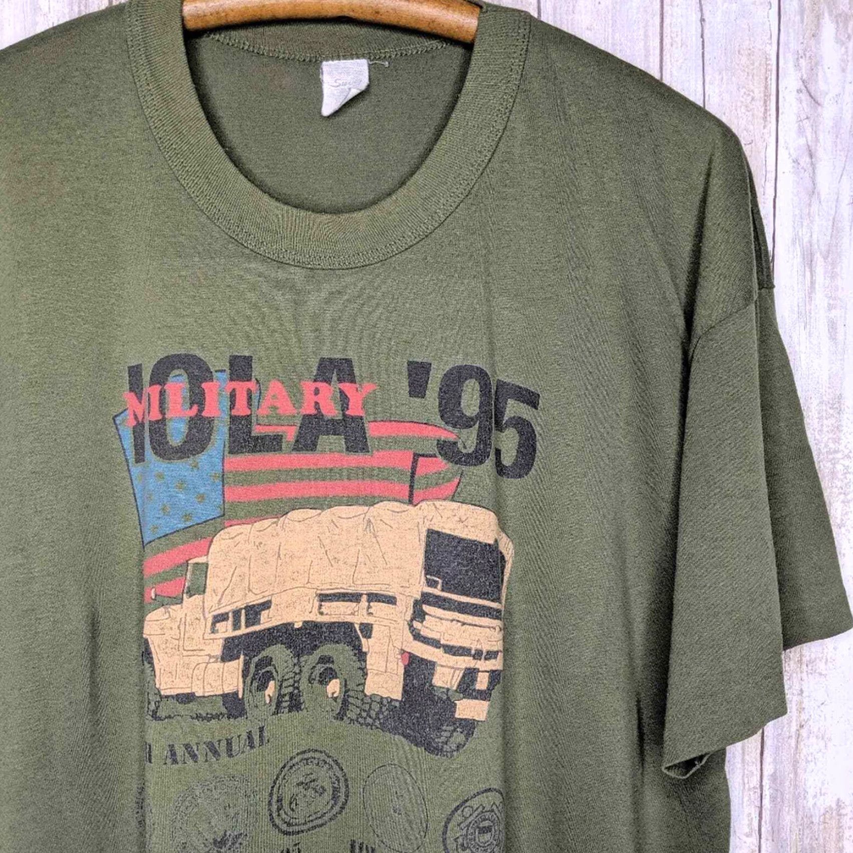 Vintage VINTAGE MT 95 Military Iola WI Single Stitch T-shirt Unisex Adults 2XL Green Distressed Thrash Rare Thrash? Size US XXL / EU 58 / 5 - 3 Thumbnail