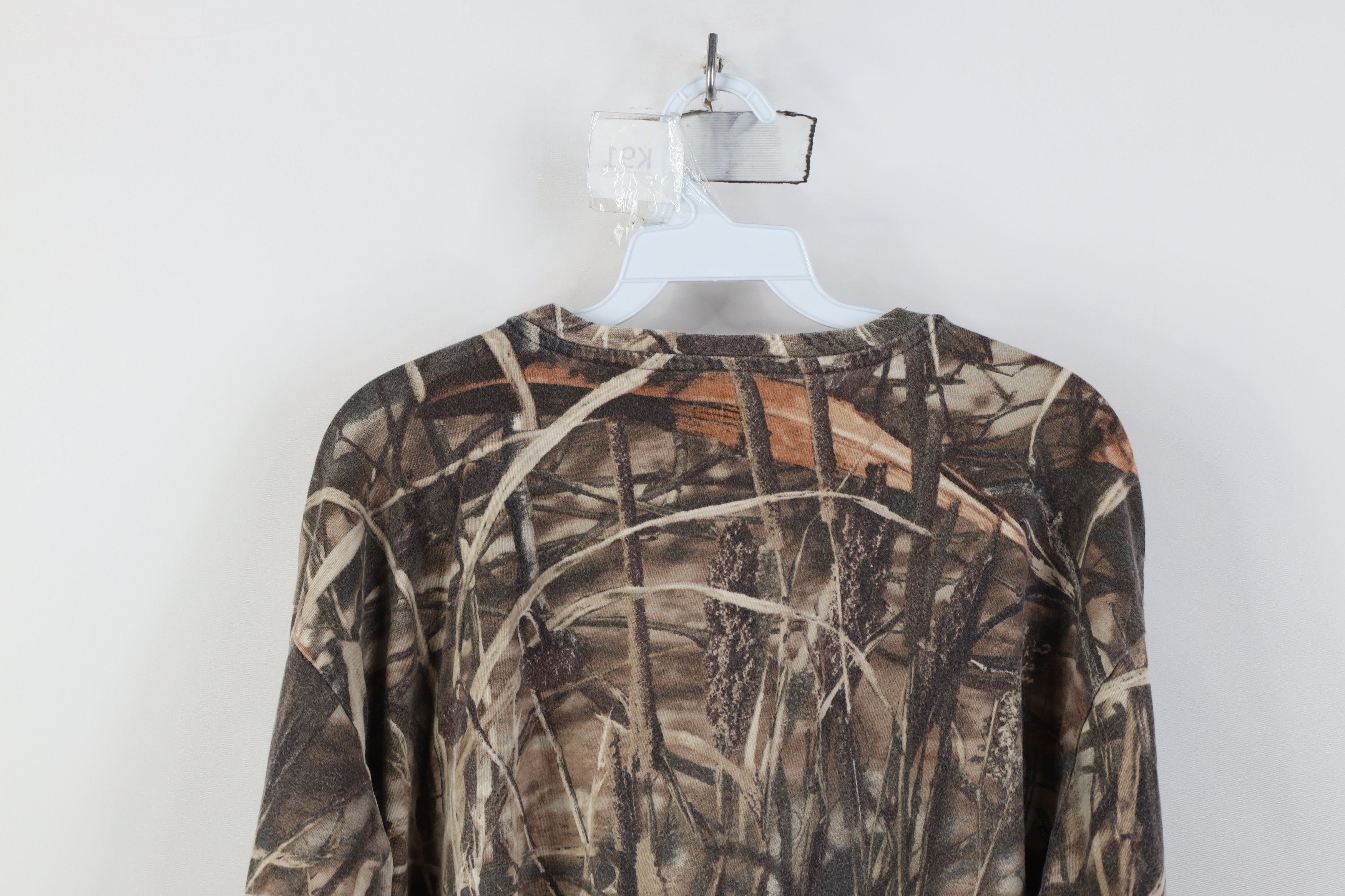 Vintage Vintage Y2K Streetwear Camouflage Long Sleeve Pocket T-Shirt Size US XXL / EU 58 / 5 - 12 Thumbnail