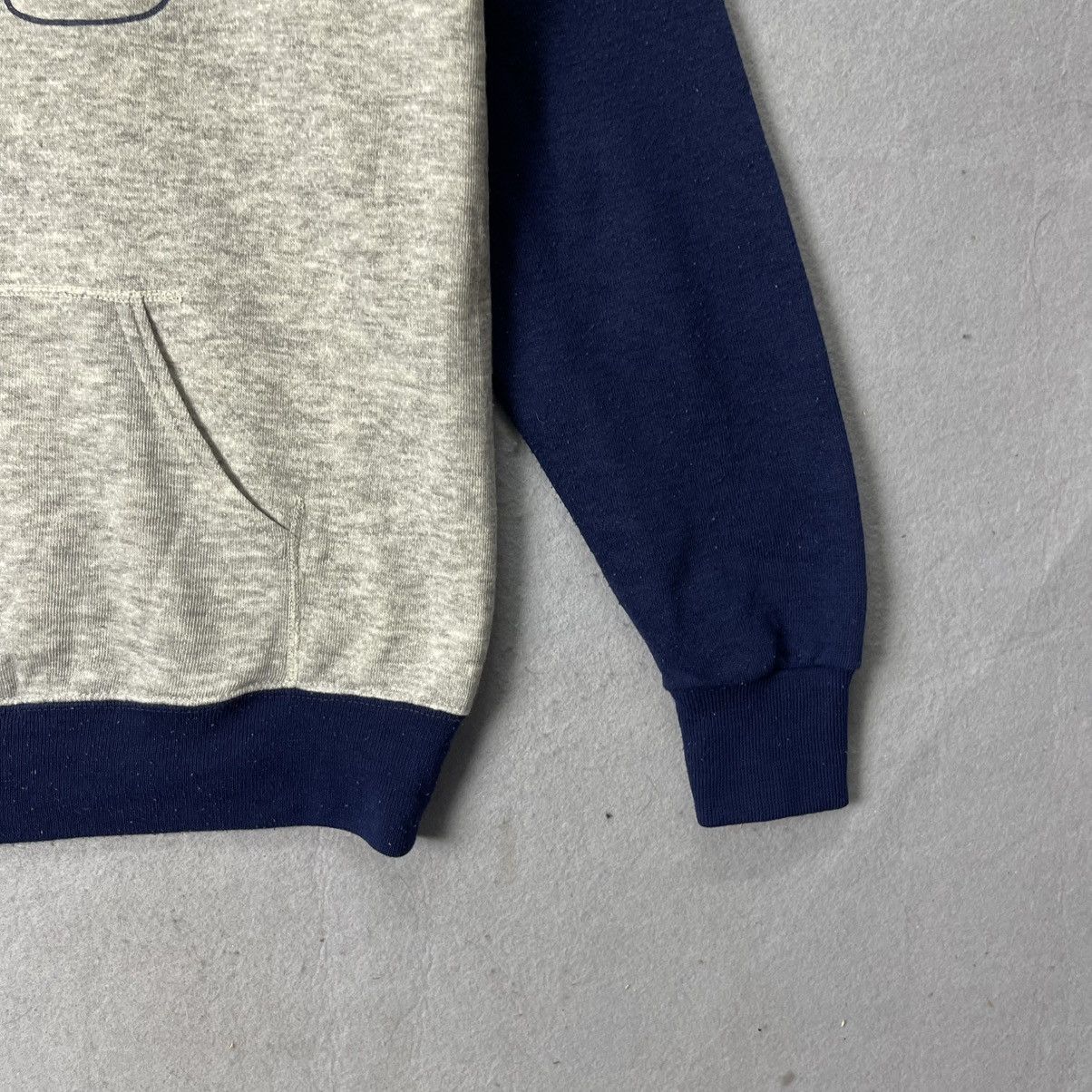 Disney Vintage Disney Casuals Mickey Mouse Raglan Hoodie Size US M / EU 48-50 / 2 - 4 Thumbnail