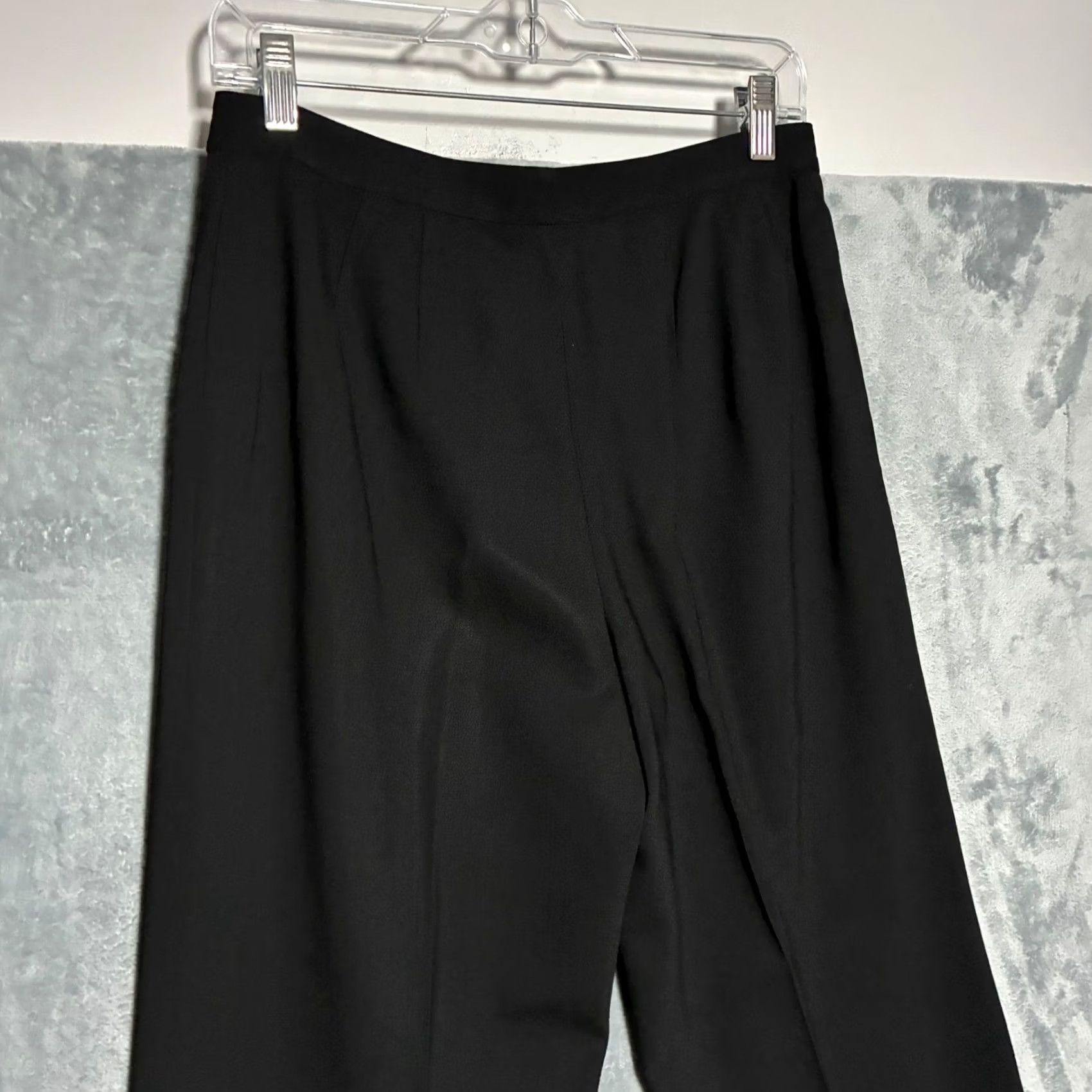 St. John St. John Collection Pants Dress Pants Women 8 Black Wool Straight Leg High Rise Crepe Virgin Wool Blend Strapless? Size 30" / US 8 / IT 44 - 4 Thumbnail