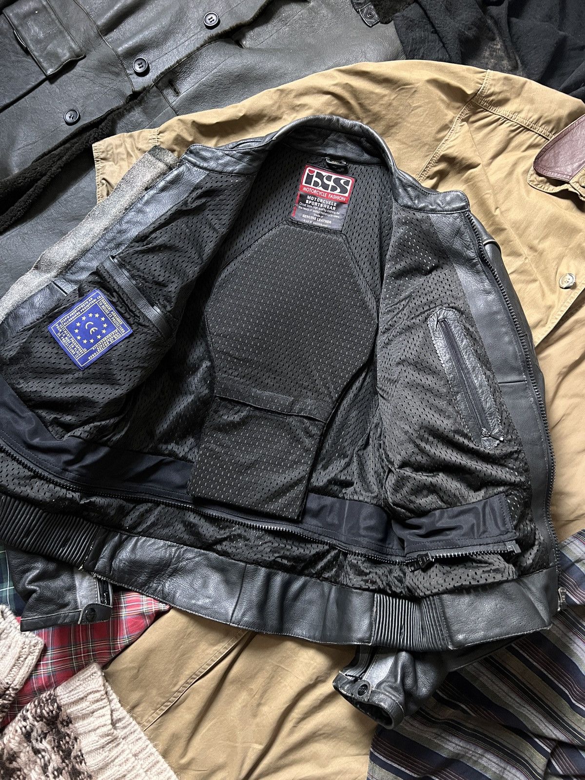 Other Vintage IXS Leather Biker Protection Moto Jacket Size US XL / EU 56 / 4 - 11 Thumbnail