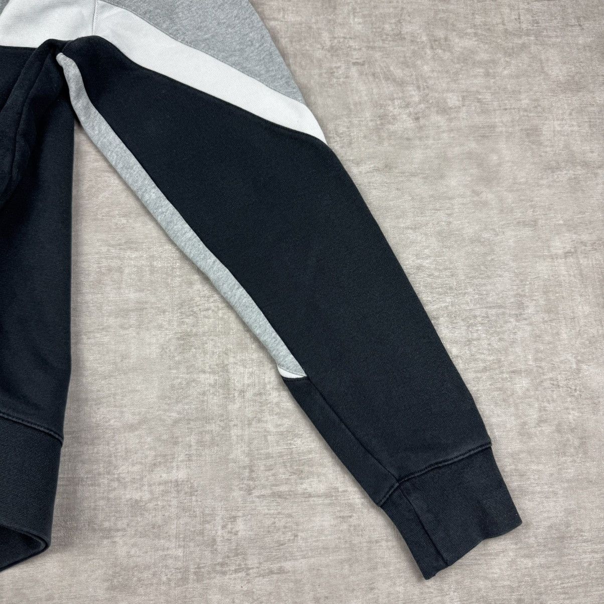 Nike Nike Swoosh Sweatshirt Size US S / EU 44-46 / 1 - 23 Thumbnail