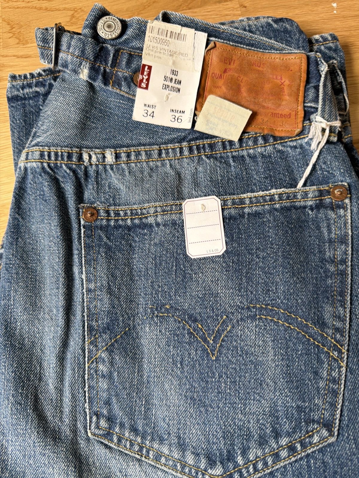 Levi's Vintage Clothing Levis Vintage LVC 501 1933 Deadstock. Size US 34 / EU 50 - 15 Thumbnail