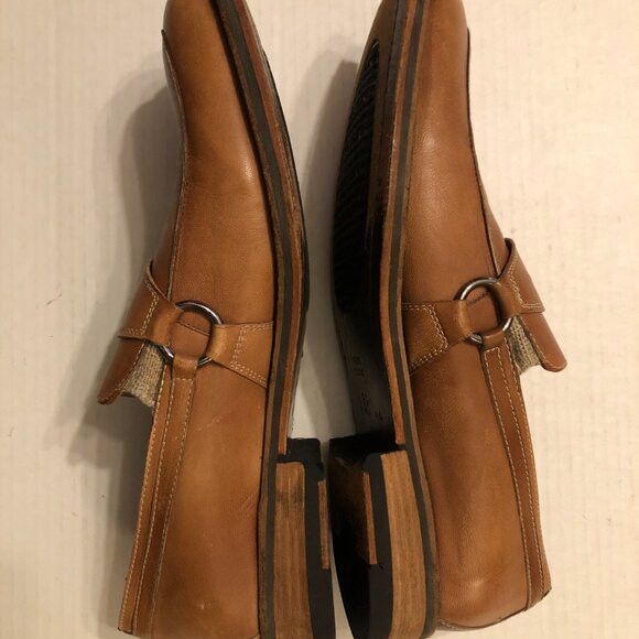 Donald Pliner Donald J pliner mens leather slip on loafers dress shoes 9.5 Size US 9.5 / EU 42-43 - 11 Thumbnail