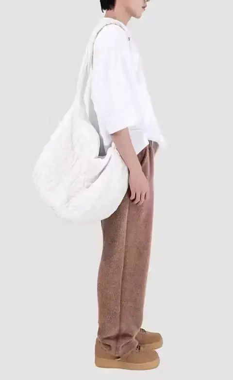 Fashion Utility Quilted Crossbody Shoulder Messenger Bag in Off White, Men's