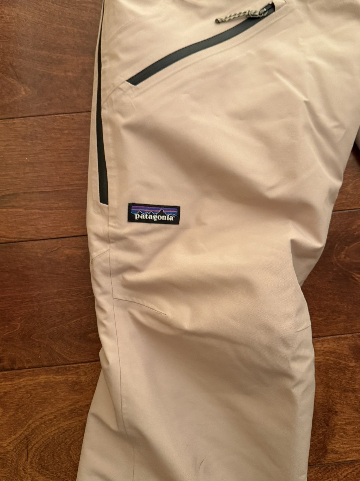 Patagonia Patagonia ski/snow pants Size 27" / US 4 / IT 40 - 4 Thumbnail