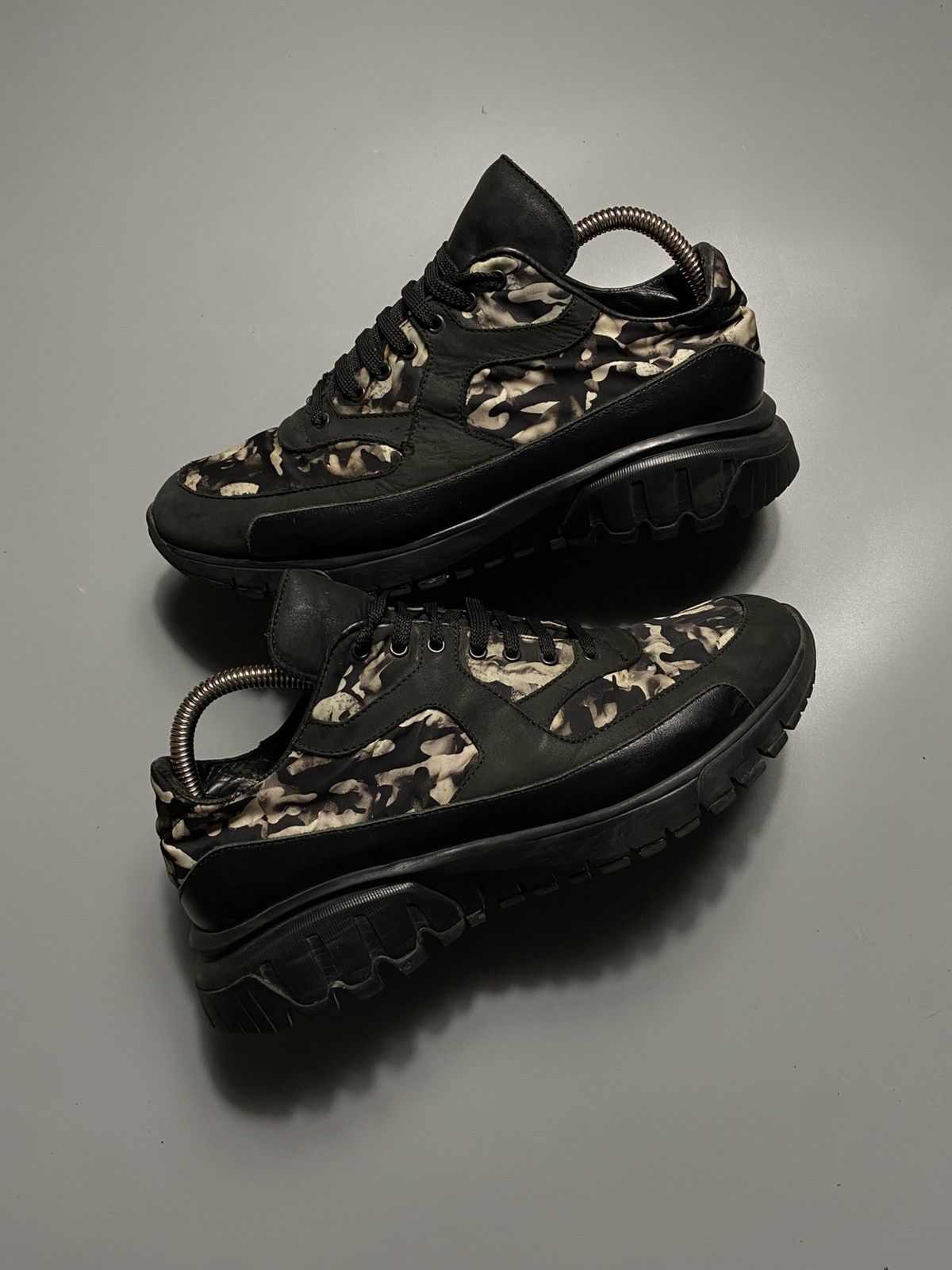 Neil Barrett Neil Barrett avant garde shoes leather Size US 7 / EU 40 - 1 Thumbnail
