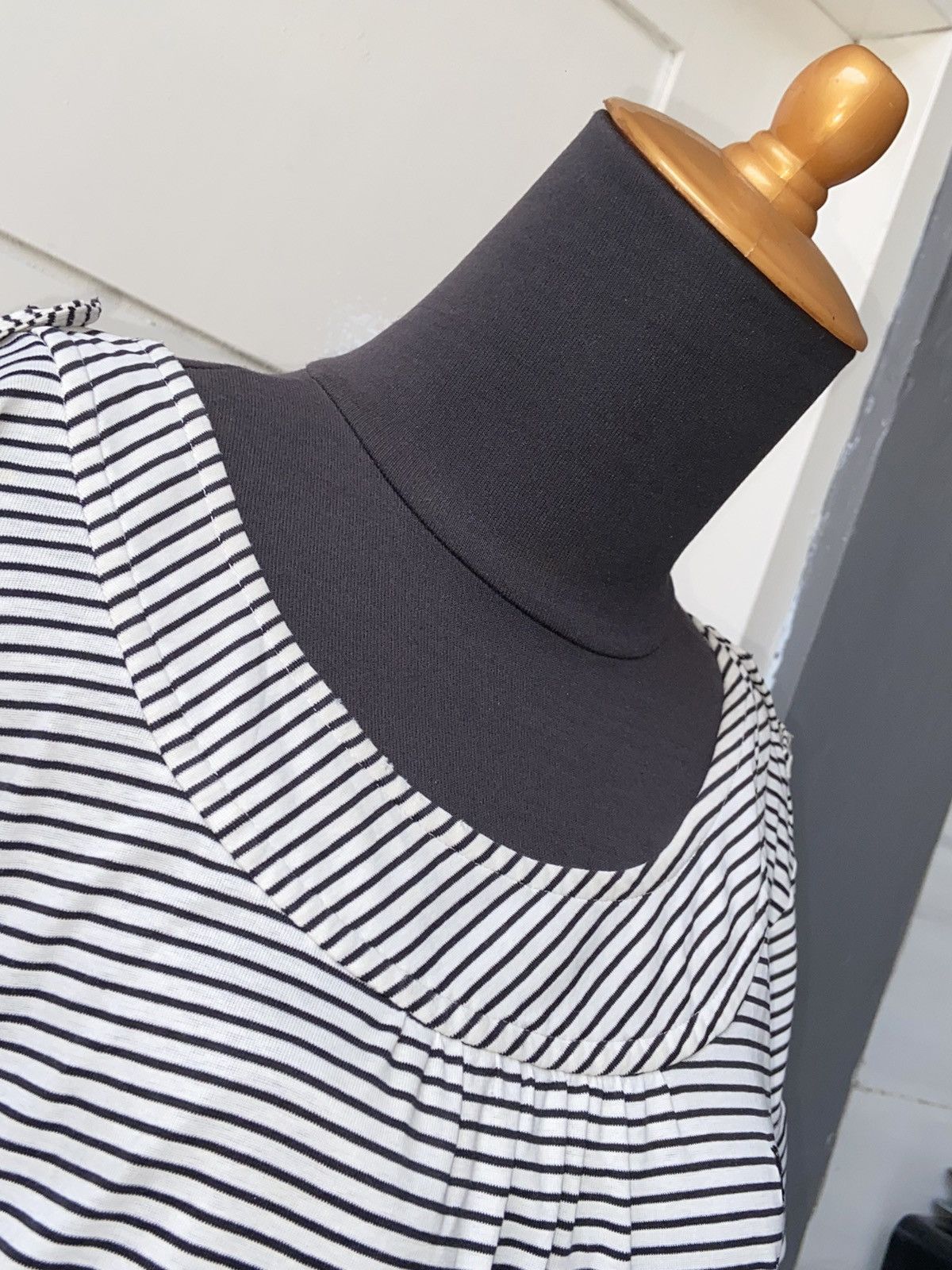 Burberry BURBERRY Striped Midi Dress Size XS / US 0-2 / IT 36-38 - 5 Thumbnail