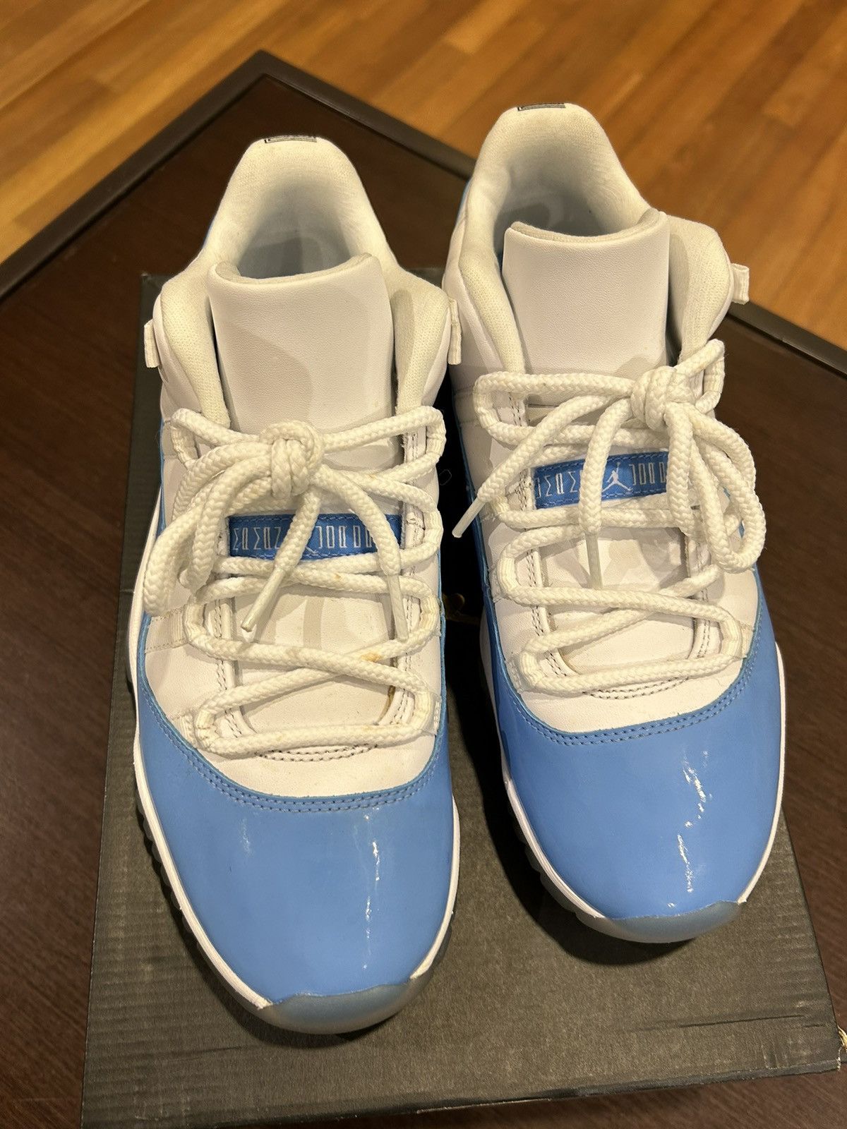 Jordan Brand Jordan 11 Low ‘University Blue’ Size US 9 / EU 42 - 4 Thumbnail