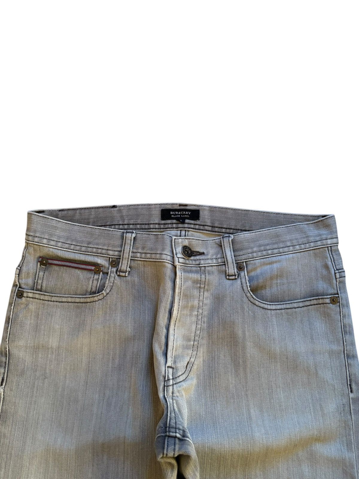 Burberry Vintage Burberry Distressed Grey Jeans Size US 31 - 4 Thumbnail