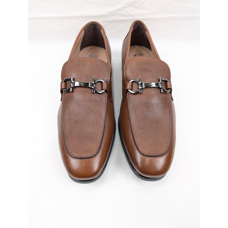 Salvatore Ferragamo o1rshd1 Radica Pebble Calf Loafers in Brown Size US 11 / EU 44 - 16 Thumbnail