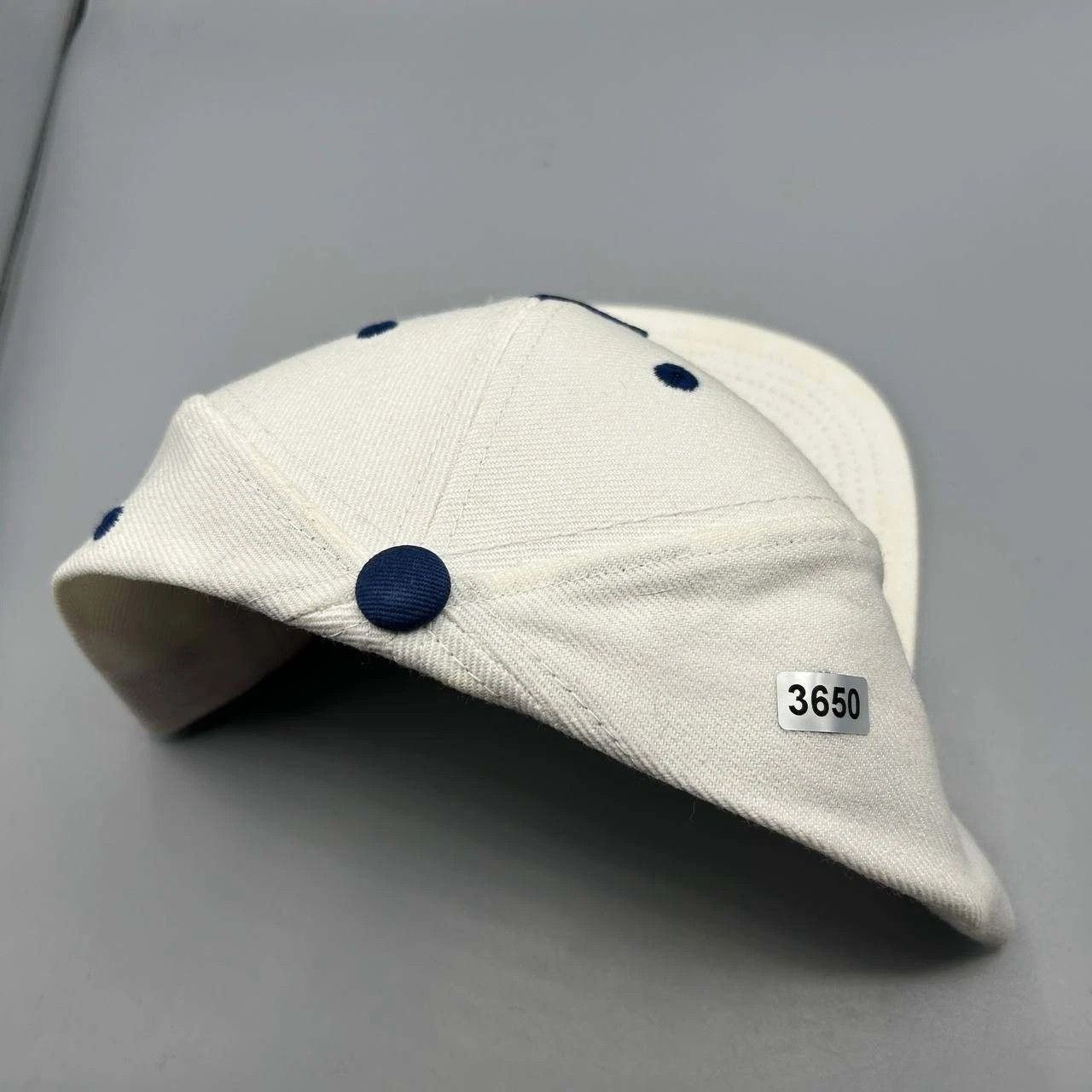 Mitchell & Ness Toronto Maple Leafs Hat Men White Navy Embroidered Snap Back Size ONE SIZE - 8 Thumbnail