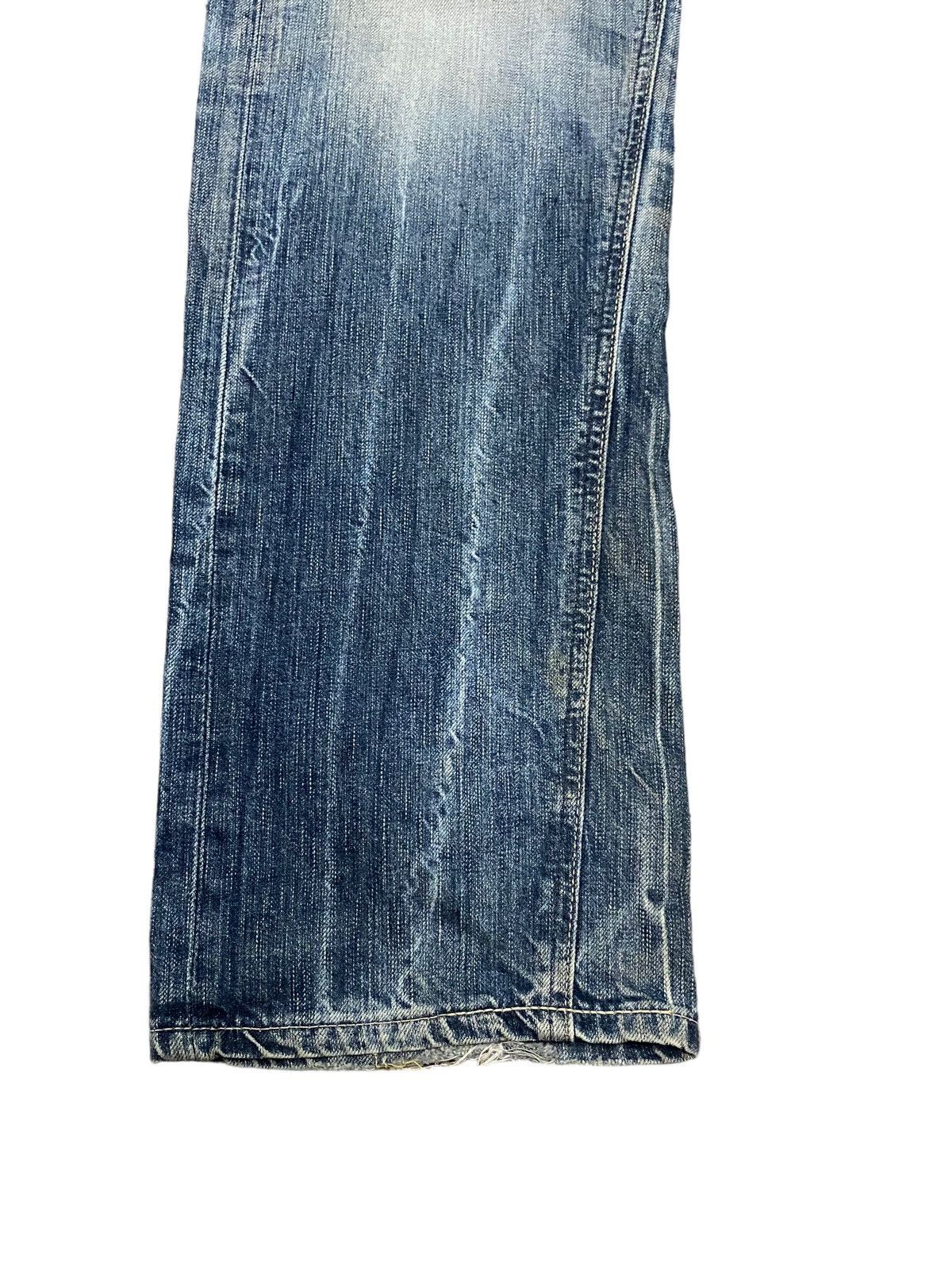 Edwin Vintage Edwin 503 blue trip flare distressed jeans Size US 35 - 7 Thumbnail