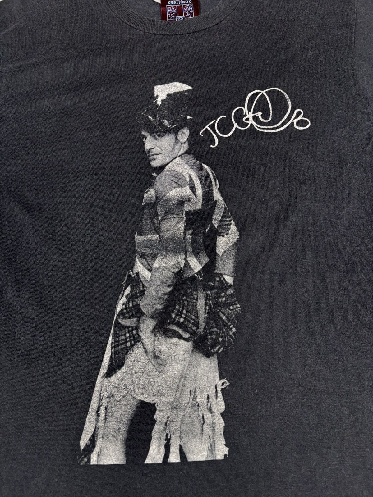 John Galliano Vintage 90’s John Galliano Photoprint Size US S / EU 44-46 / 1 - 2 Thumbnail