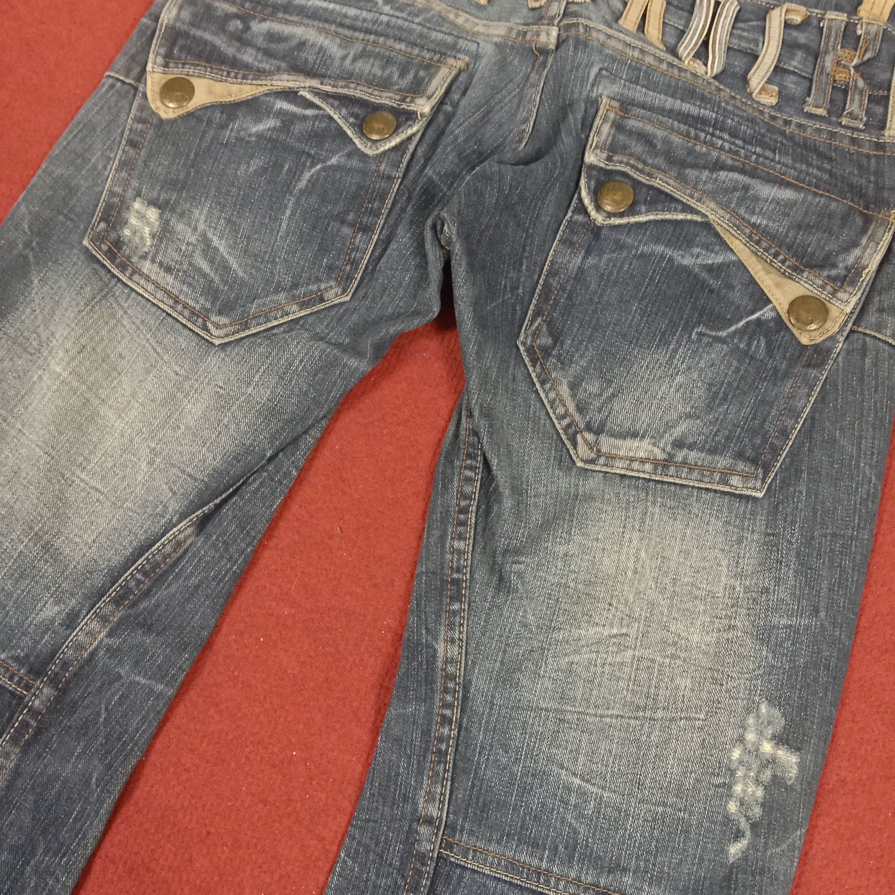 Dominate Handcrafted Fashion Rock Punk Style Jeans