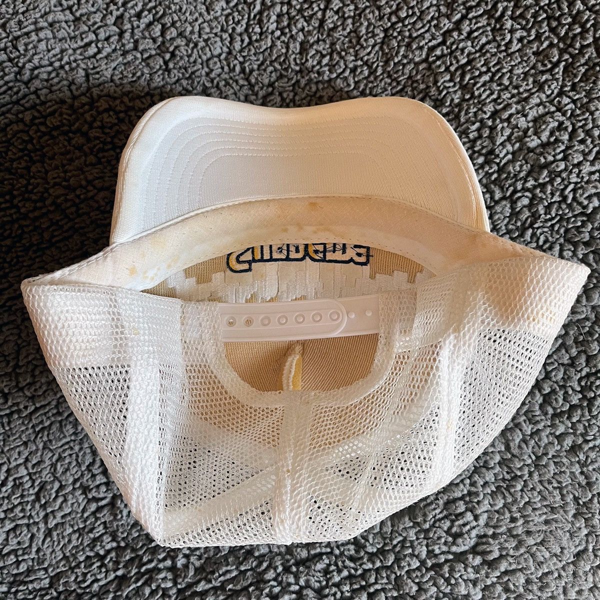 Supreme 2003 Supreme Denver Nuggets Skyline Hat Size ONE SIZE - 8 Thumbnail