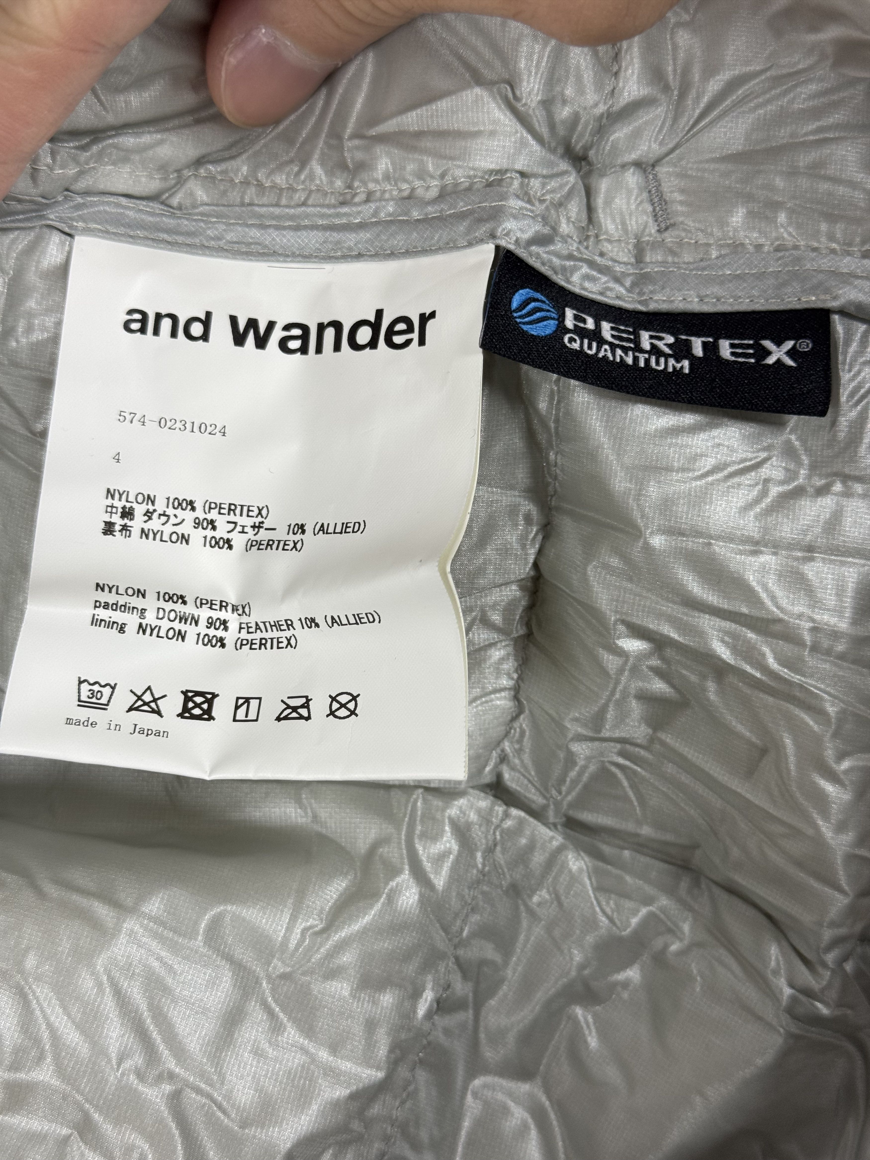 And Wander PERTEX Diamond Stitch Down Jacket White 4 Size US XL / EU 56 / 4 - 6 Thumbnail