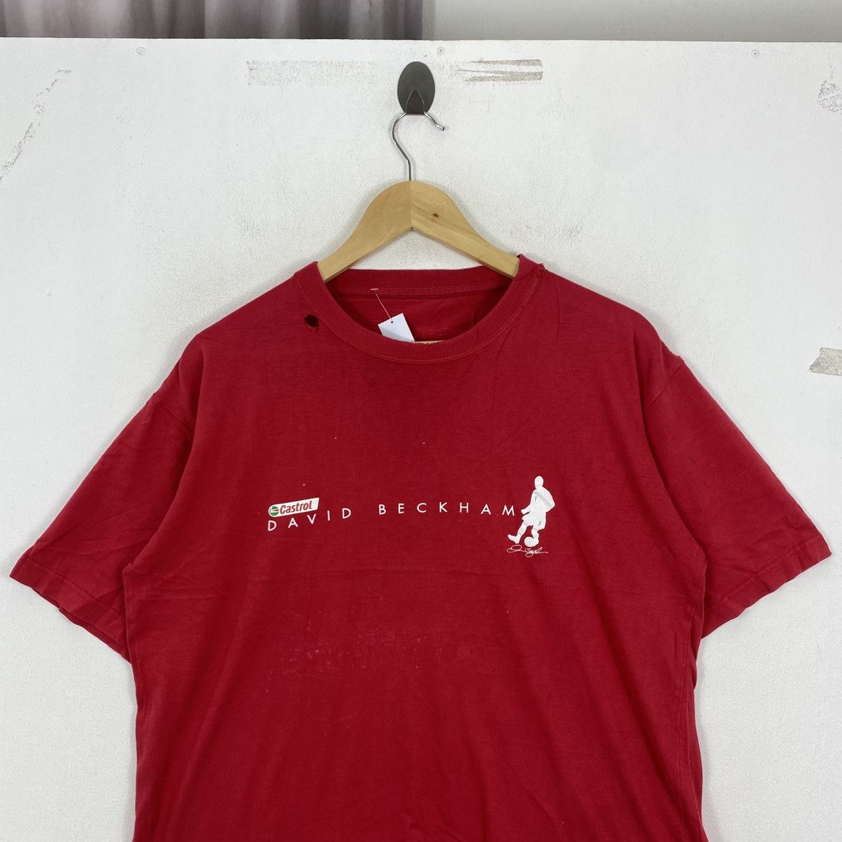 Vintage Vtg 2002 David Beckham #7 Castrol Promo Tee Red M Soccer Size US M / EU 48-50 / 2 - 3 Thumbnail