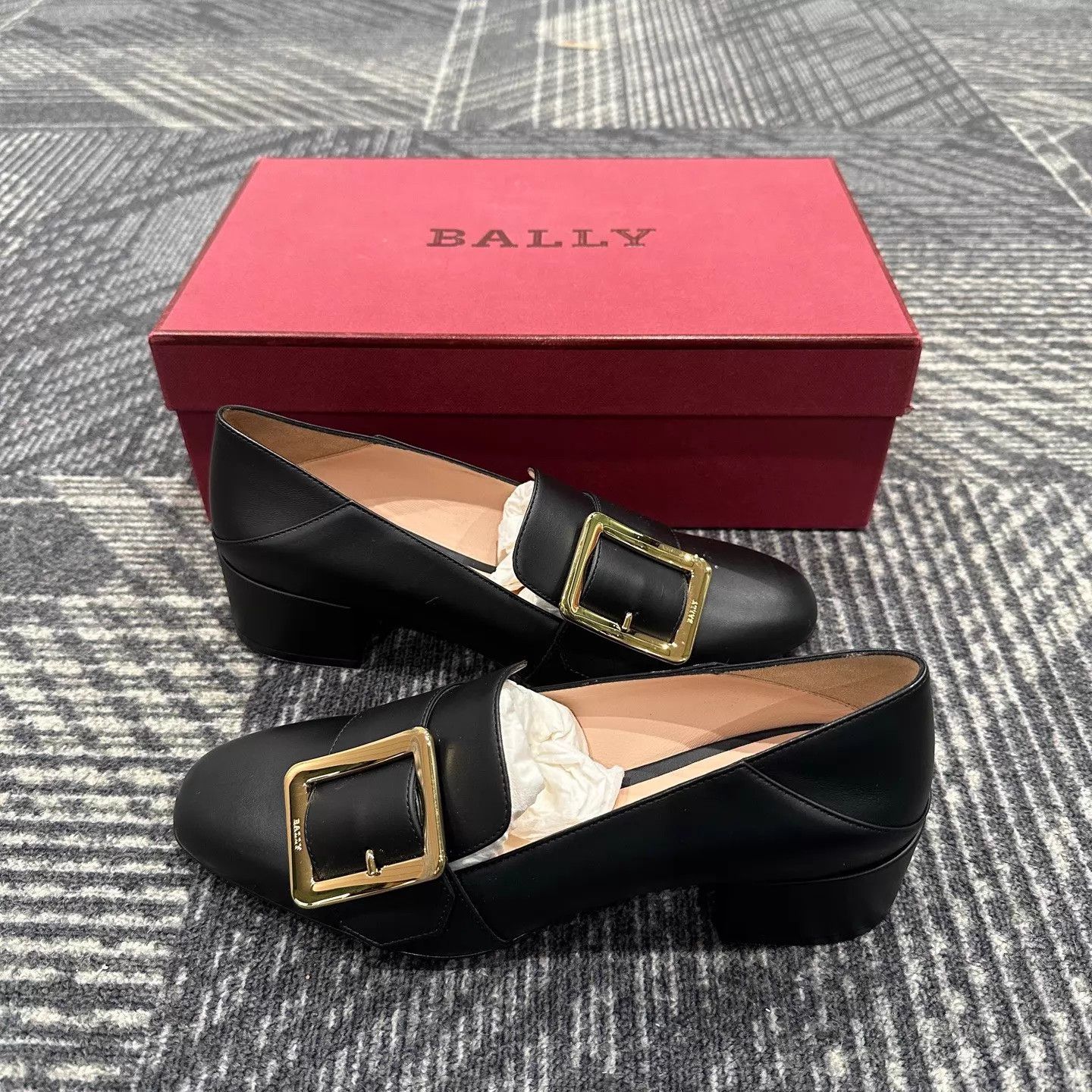Bally Bally Logo Slip-On Loafers EU 36.5 Size US 6 / IT 36 - 4 Thumbnail