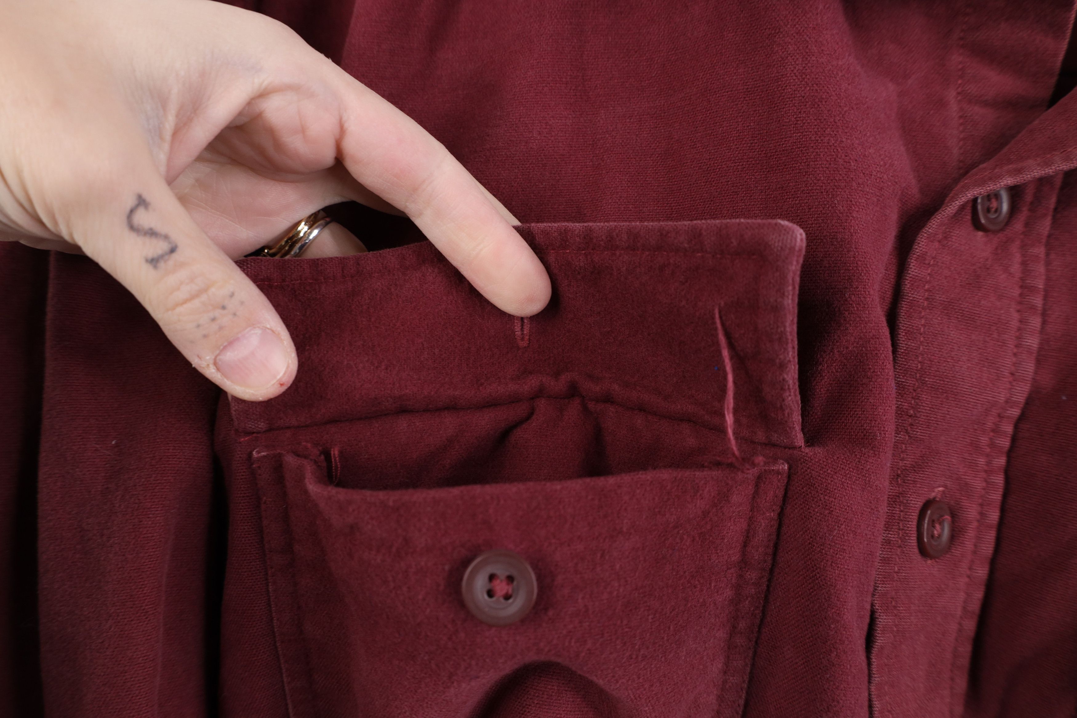 L.L. Bean Vintage LL Bean Chamois Cloth Collared Button Shirt Red Size US L / EU 52-54 / 3 - 8 Thumbnail