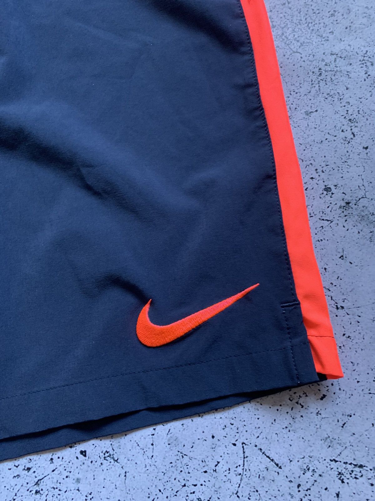 Nike × Vintage Vintage Nike Nylon Track Shorts Drill Y2K USA TN ACG Size L Size US 34 / EU 50 - 4 Thumbnail