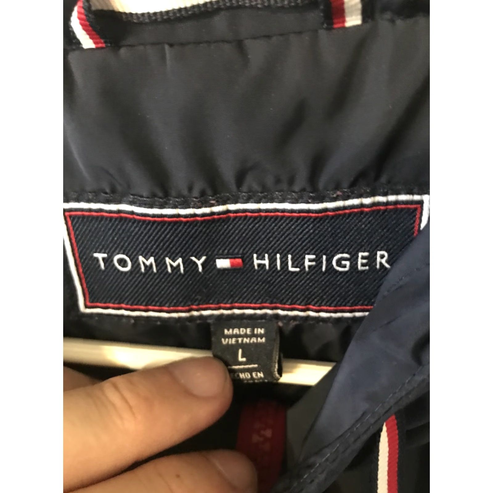 Tommy Hilfiger Tommy Hilfiger Jacket Mens L Navy Full Zip Hooded Windbreaker Rain Jacket Size US L / EU 52-54 / 3 - 2 Thumbnail