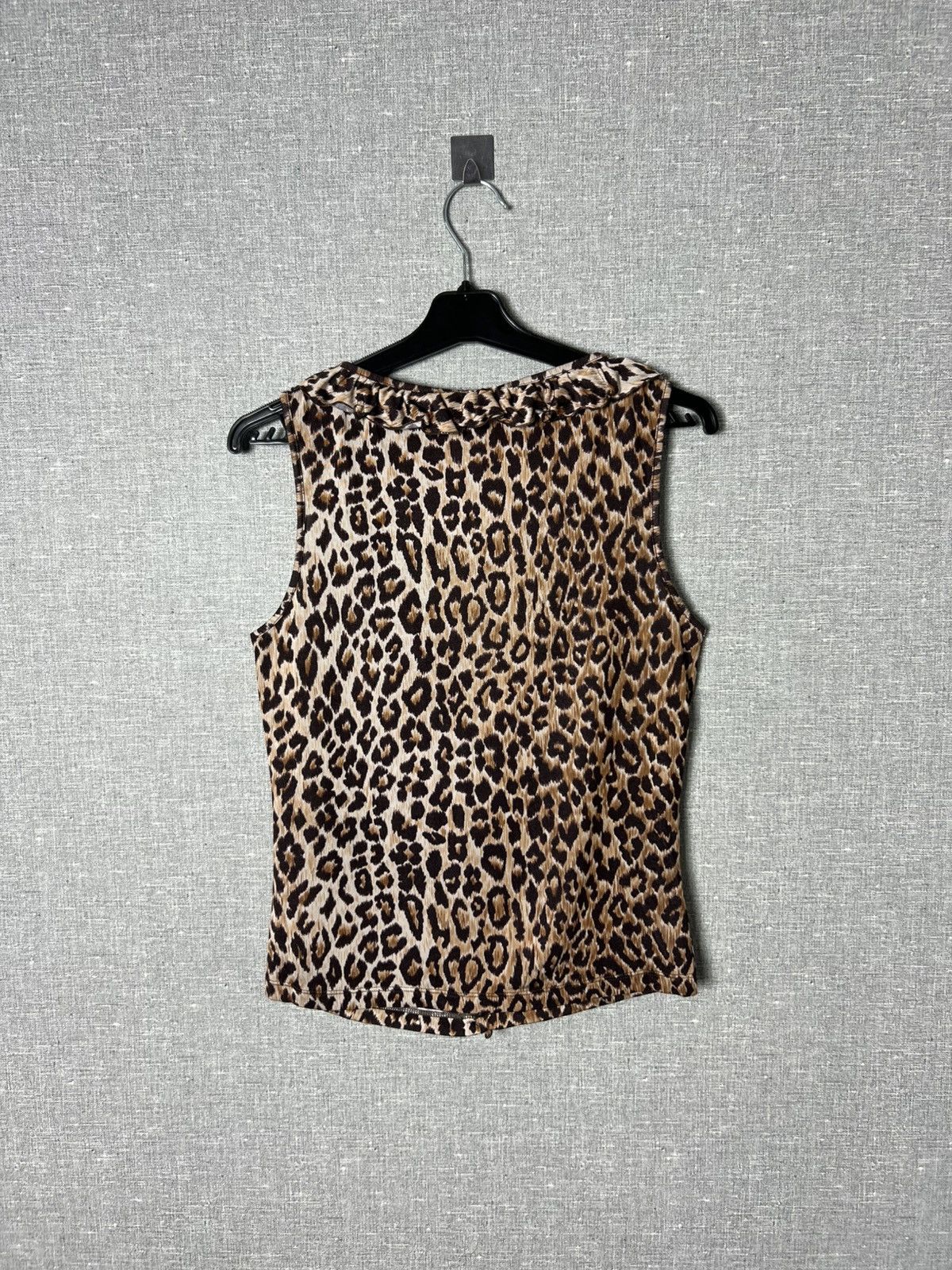 Dolce & Gabbana × Vintage Dolce & Gabbana Leopard Print Ruffle Trim Sleeveless Top D&G Size L / US 10 / IT 46 - 7 Thumbnail