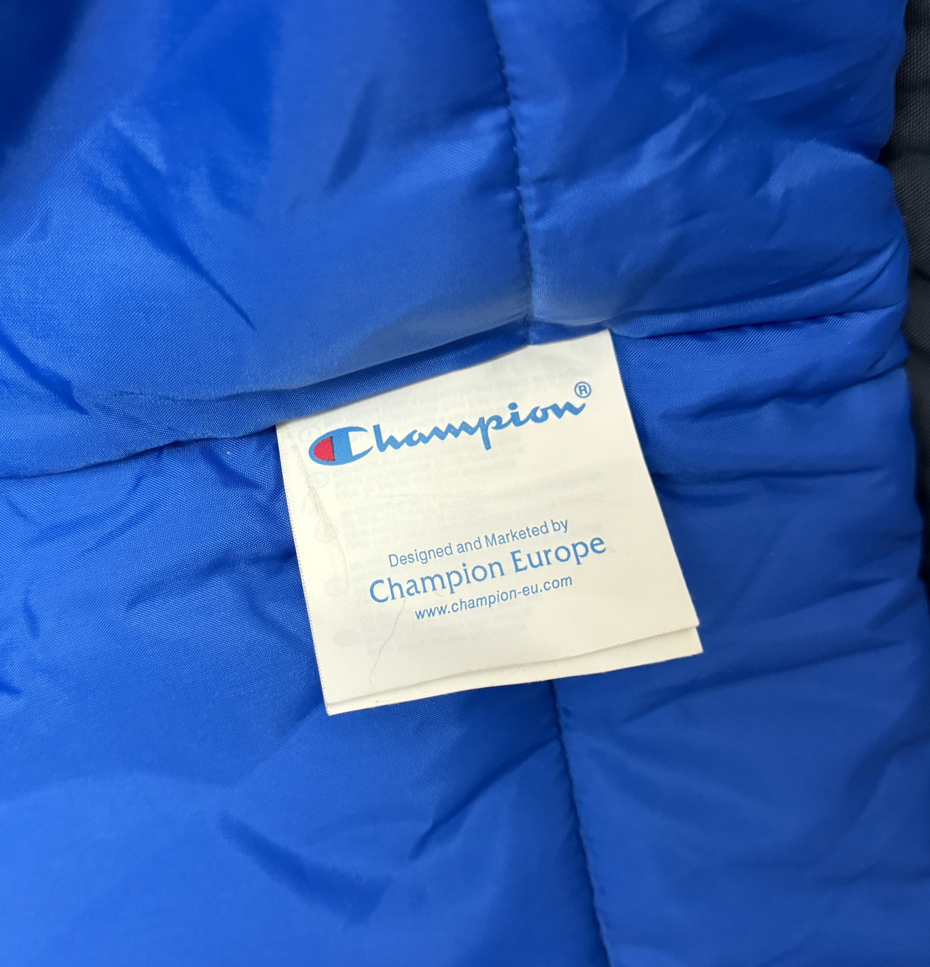 Champion 1999 2000 Parma Champion Padded Bench Coat Parka Logo Size S Size US S / EU 44-46 / 1 - 7 Thumbnail