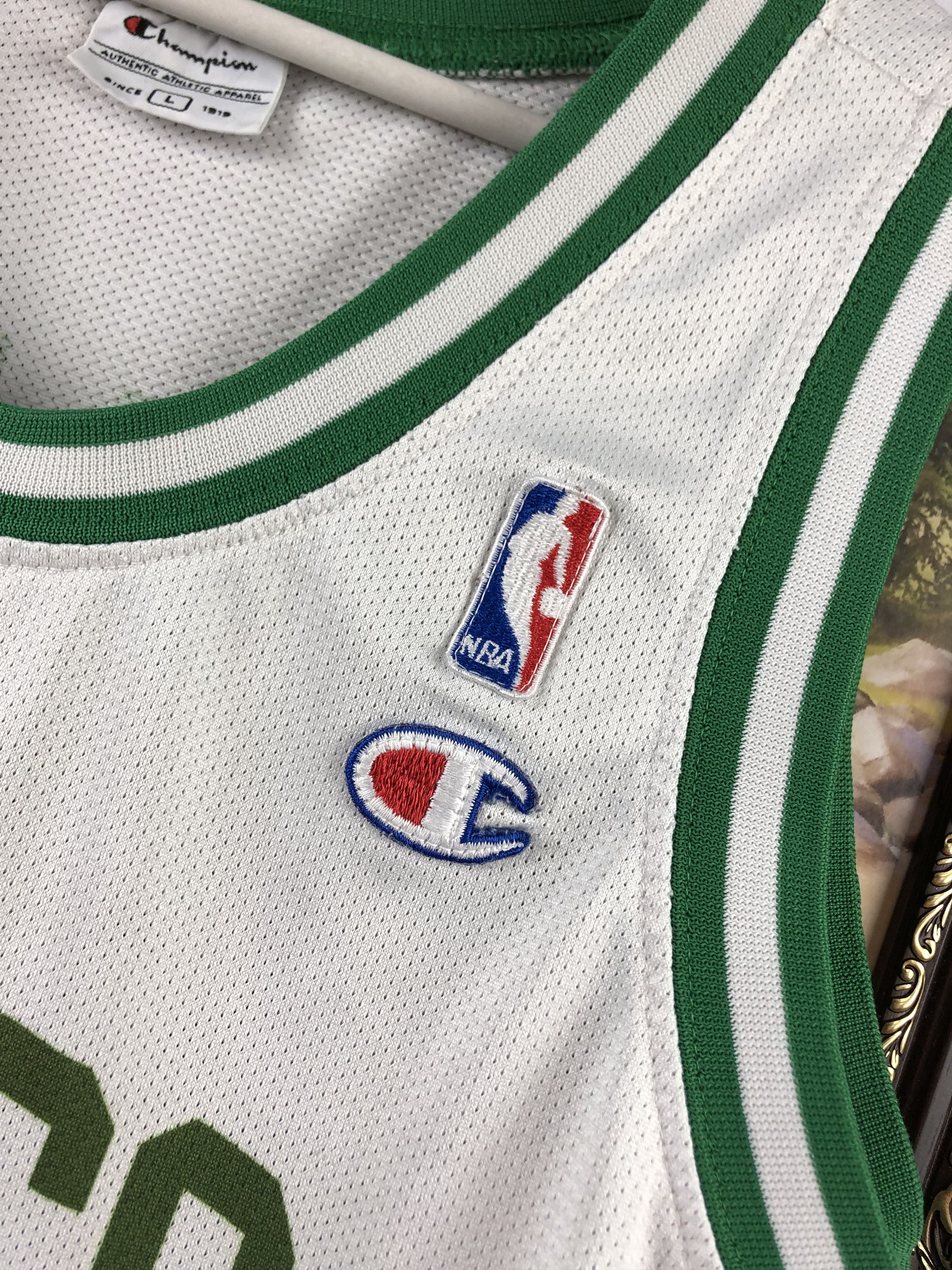 Champion Vintage 90's Boston Celtics Paul Pierce #24 White Jersey Size US L / EU 52-54 / 3 - 6 Thumbnail