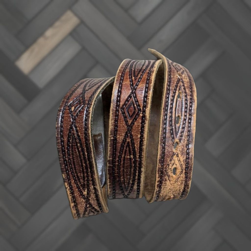 Vintage VINTAGE handcrafted USA made TOOLED belt 38 Brown leather Western belt Mens Regular 1-3/8" width Cowhide Patina Western Belt 1980s/90s Size 38 - 1 Thumbnail
