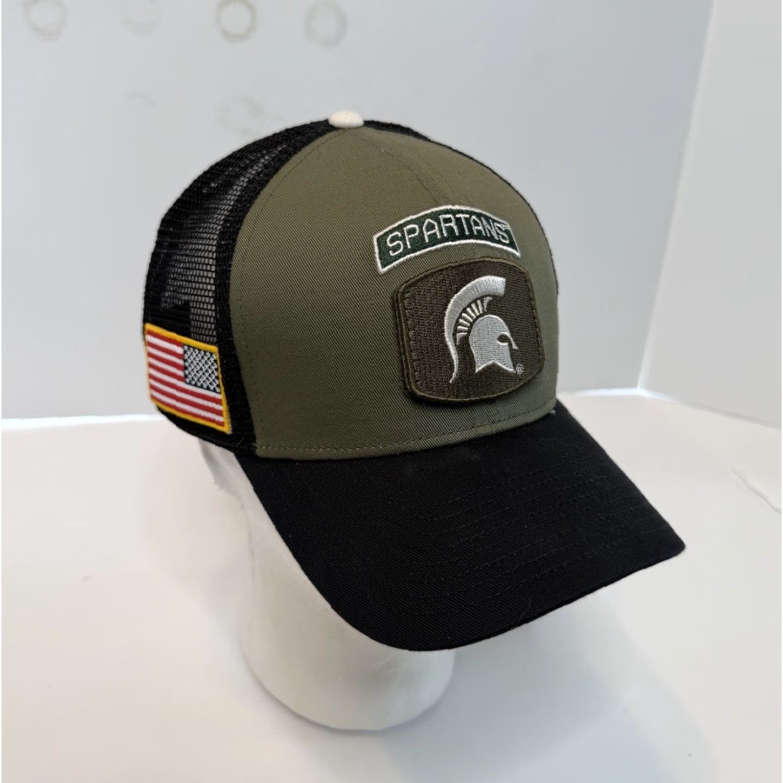 Nike VINTAGE Men’s Nike Michigan State Spartans Salute To Service Snapback Hat Size ONE SIZE - 2 Thumbnail