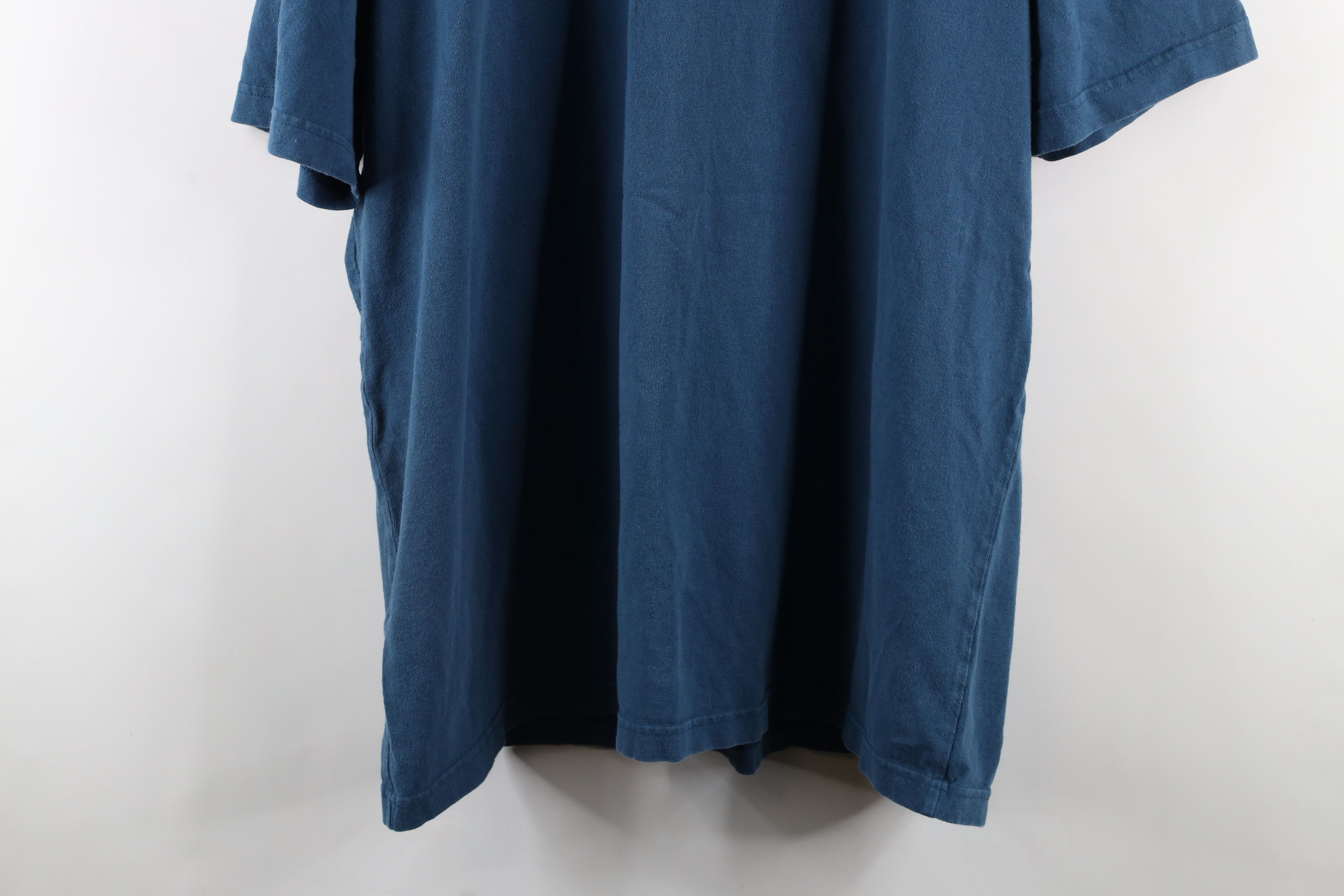 Carhartt × Vintage Vintage Carhartt Out Heavyweight Pocket T-Shirt Blue Cotton Size US XL / EU 56 / 4 - 11 Thumbnail