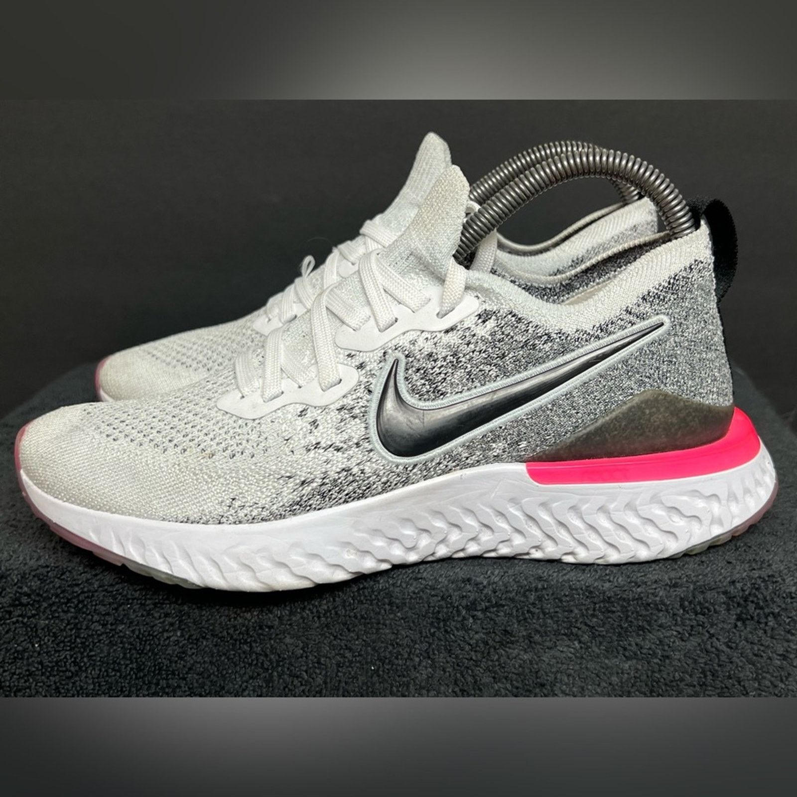 Nike Nike Epic React Flyknit 2 Women's Running Shoes White Oreo Size US 8 / IT 38 - 1 Thumbnail