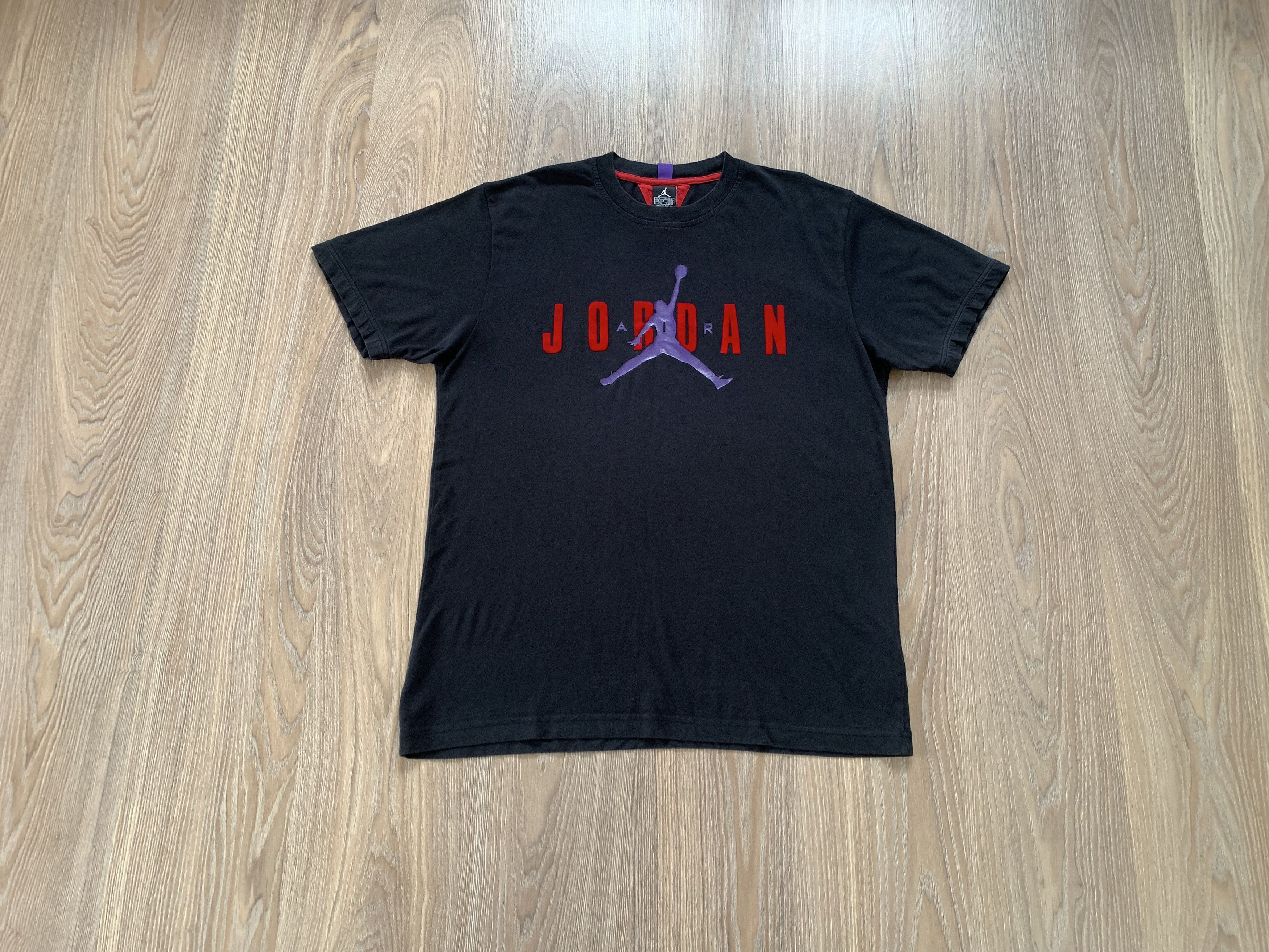 Rare Vintage Nike Air Jordan Black Printed T-Shirt