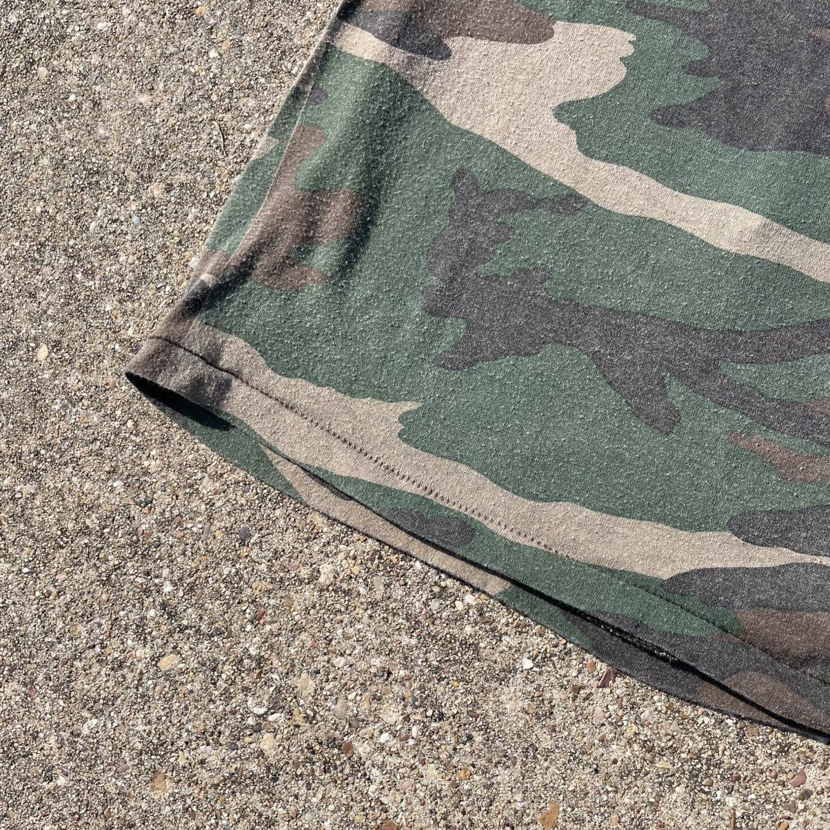 Other Vintage 90s Camo Pocket Tee Single Stitch Medium Size US M / EU 48-50 / 2 - 3 Thumbnail