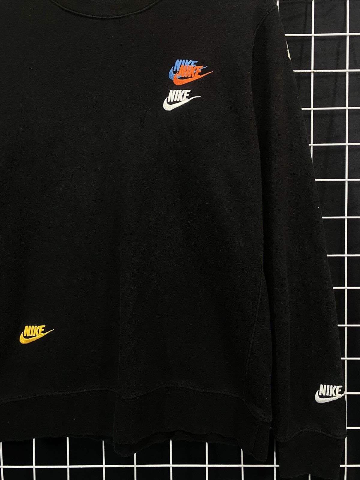 Nike NIKE SEVEN 7 SWOOSH SWEATSHIRT CREWNECK Size US M / EU 48-50 / 2 - 3 Thumbnail