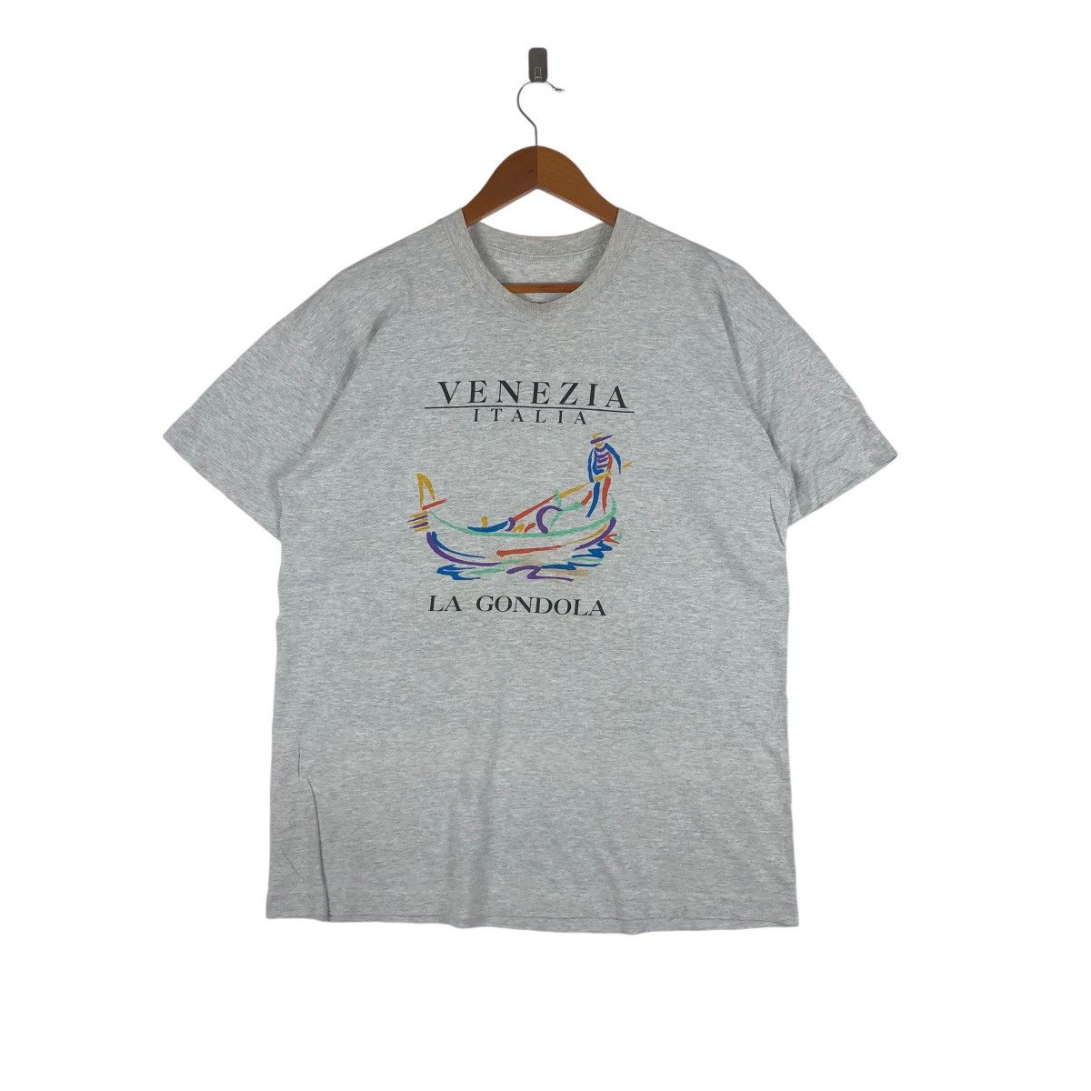 Vintage Vintage Venezia Italia La Gondola Tee Shirt Size US L / EU 52-54 / 3 - 1 Thumbnail