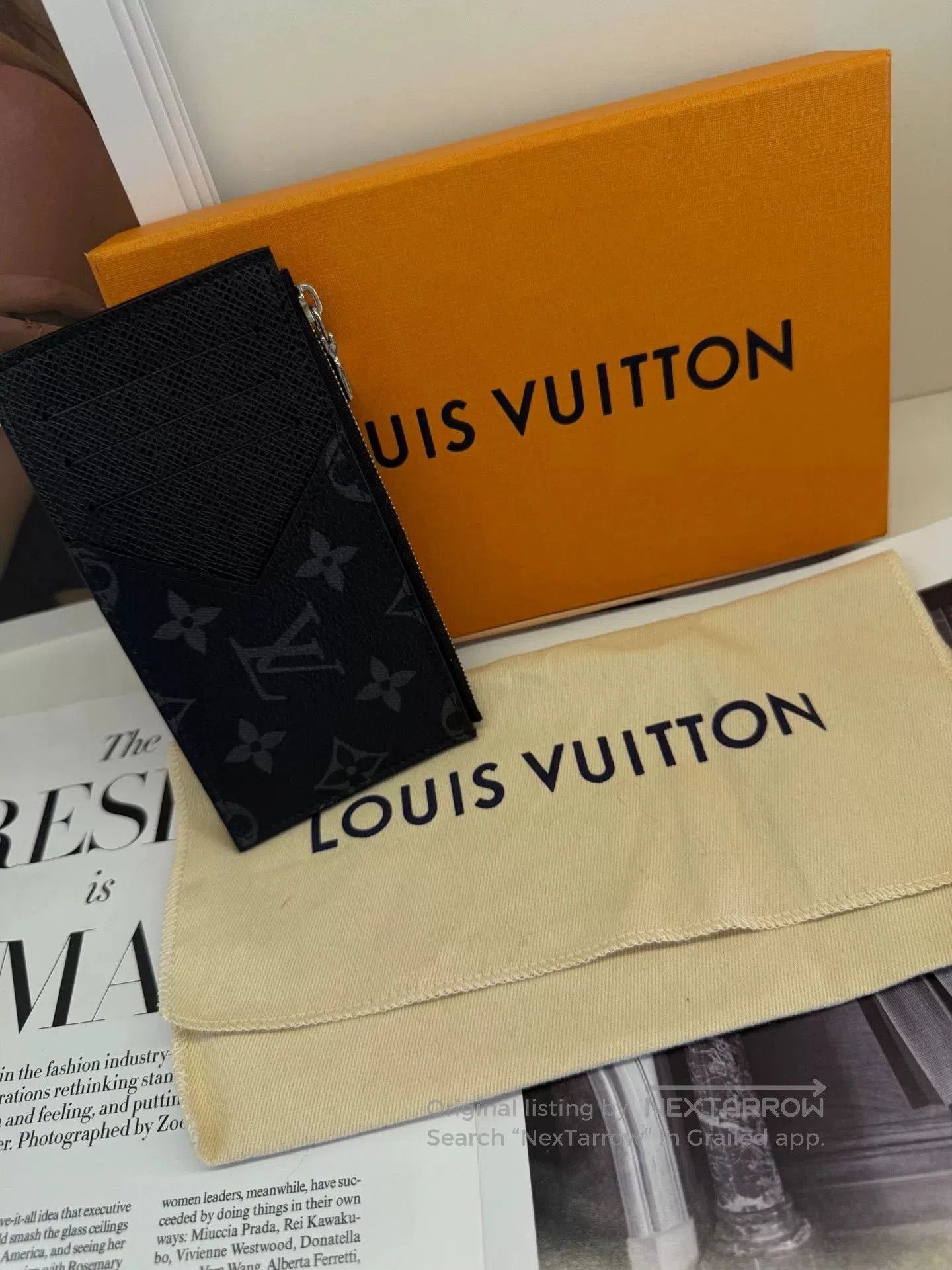 Louis Vuitton LV Monogram Leather Card Holder Coin Purse. Size ONE SIZE - 1 Thumbnail