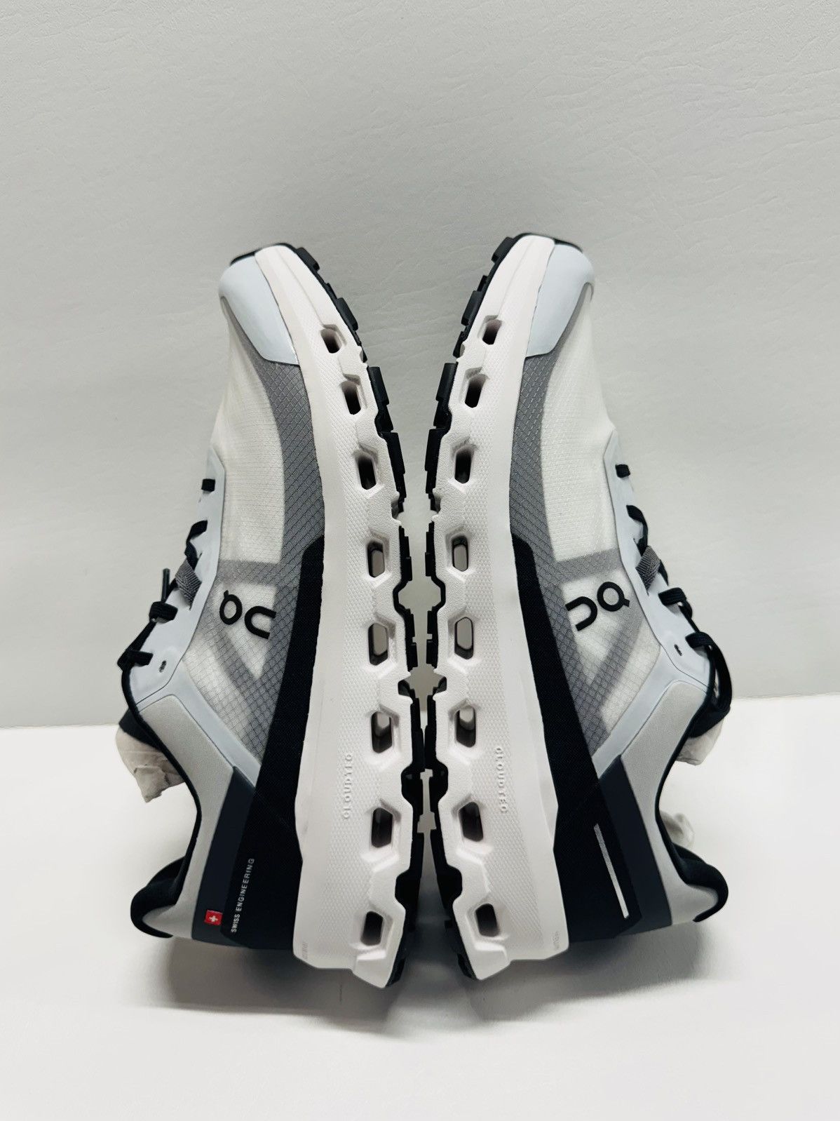 On On Cloudvista 2 Running Shoes Glacier/Eclipse Size US 11.5 / EU 44-45 - 2 Thumbnail